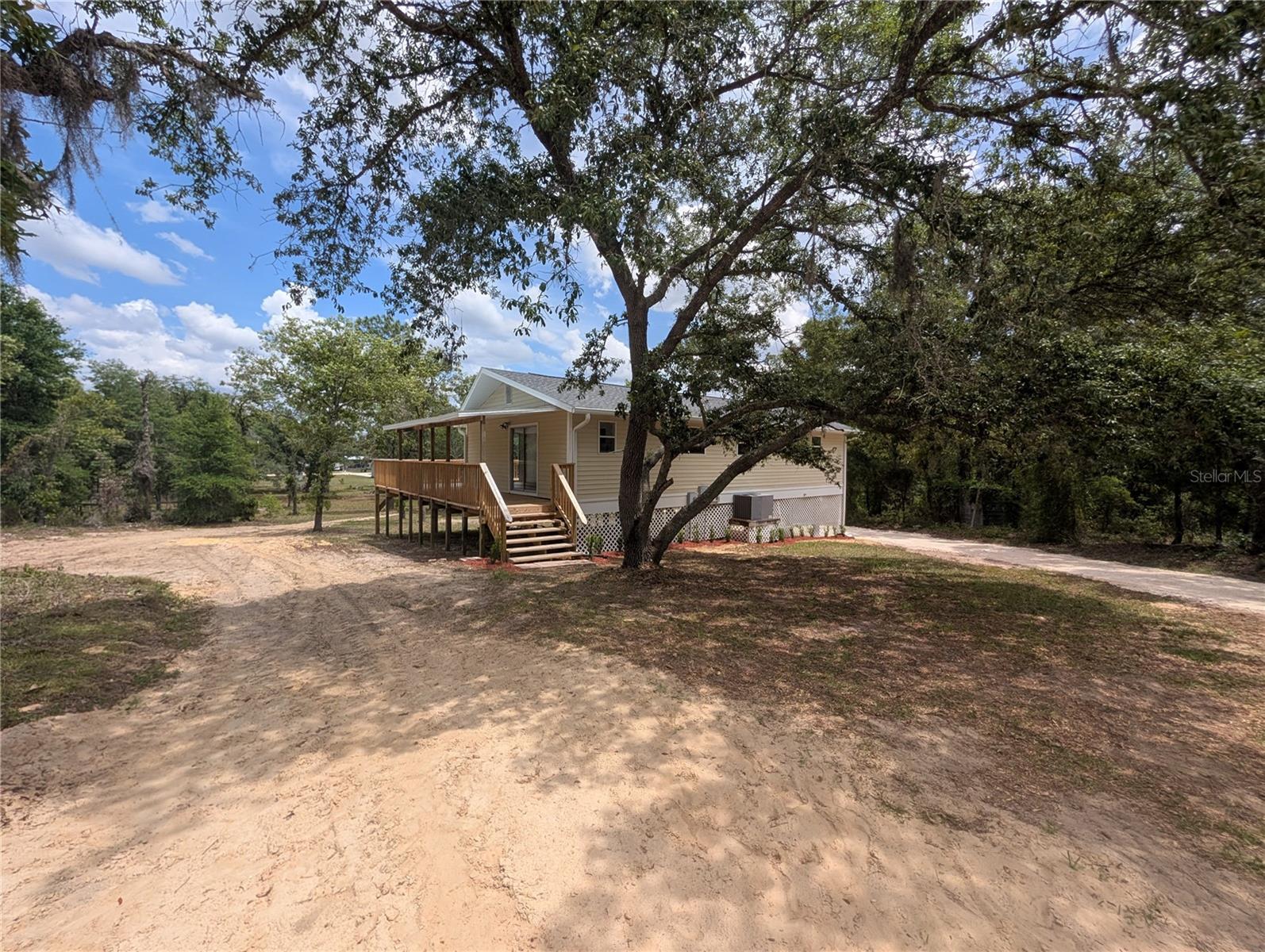 1871 NE 154TH AVE, WILLISTON, FL, 32696