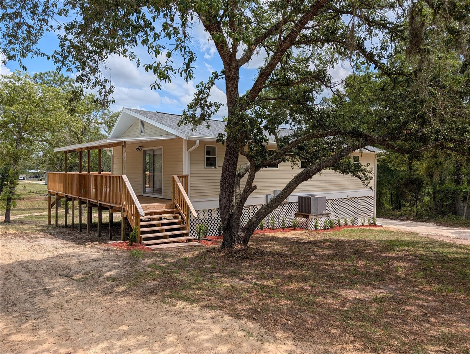 1871 NE 154TH AVE, WILLISTON, FL, 32696