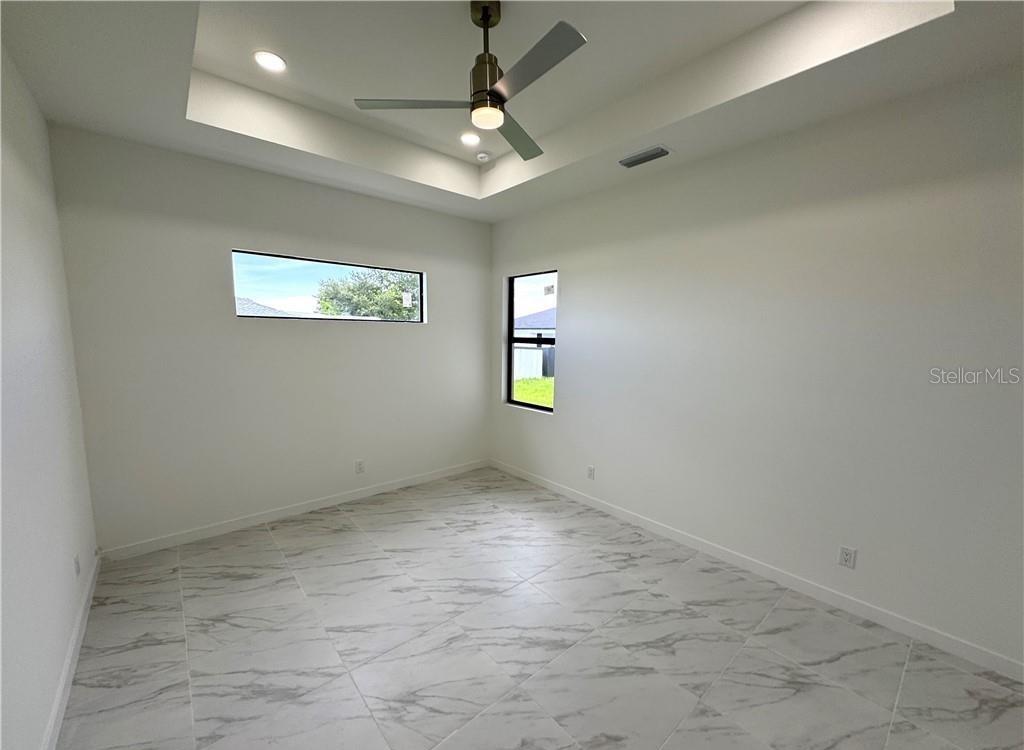 1247 KISMET PKWY W, CAPE CORAL, FL, 33993