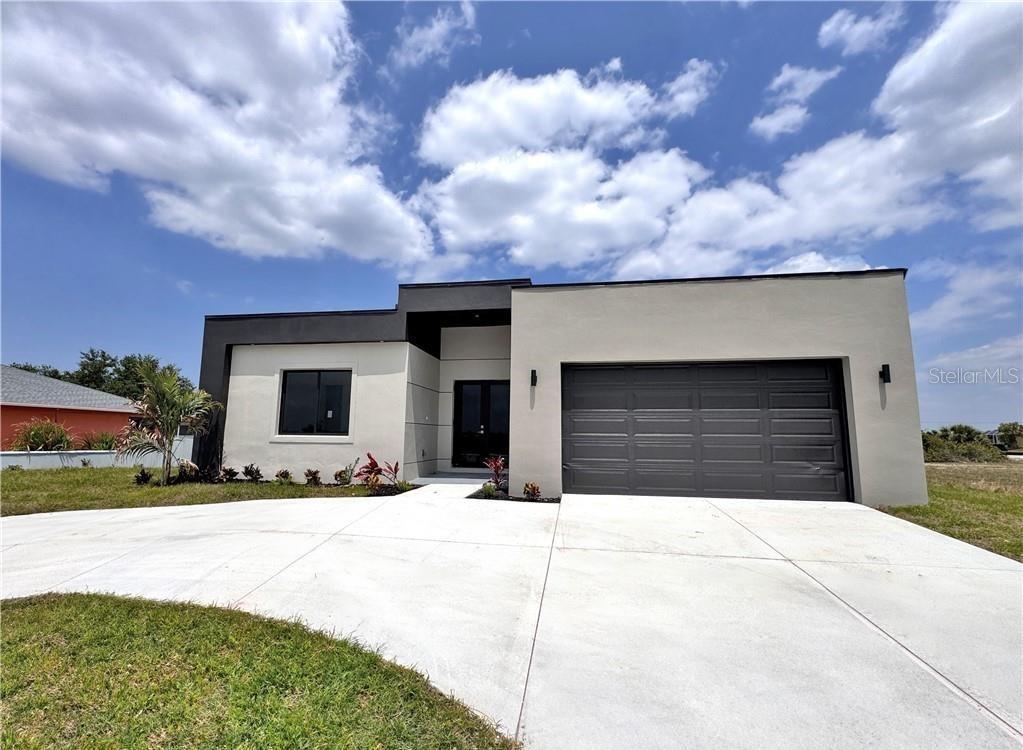 1247 KISMET PKWY W, CAPE CORAL, FL, 33993