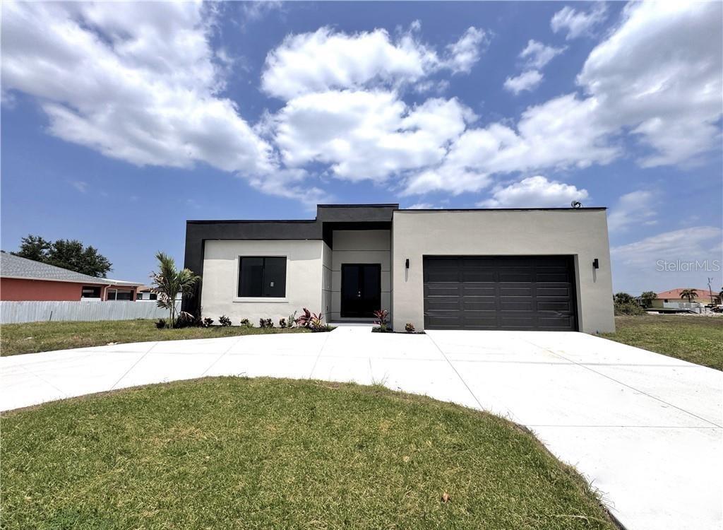 1247 KISMET PKWY W, CAPE CORAL, FL, 33993