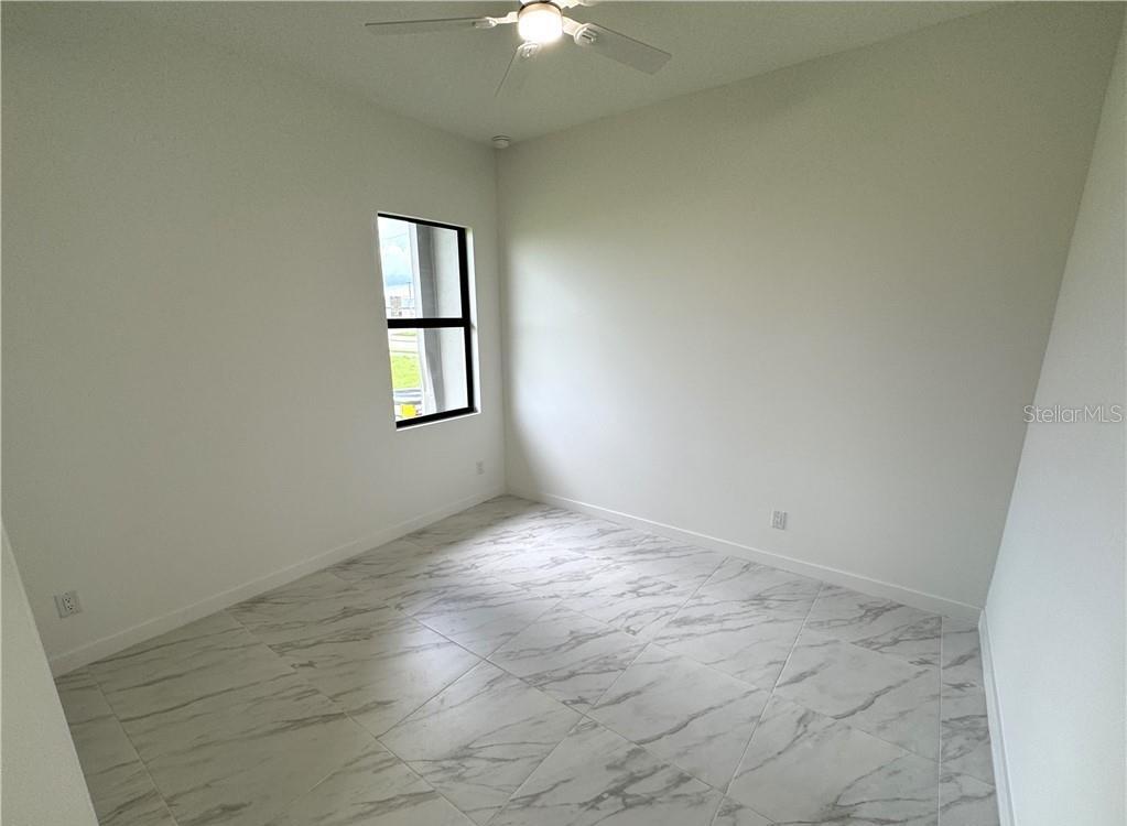 1247 KISMET PKWY W, CAPE CORAL, FL, 33993