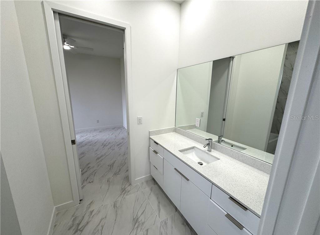 1247 KISMET PKWY W, CAPE CORAL, FL, 33993