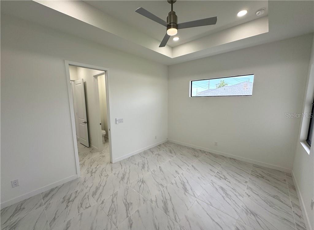 1247 KISMET PKWY W, CAPE CORAL, FL, 33993