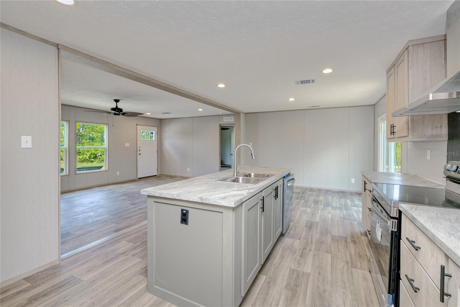 7507 ACORN BLVD, PUNTA GORDA, FL, 33982
