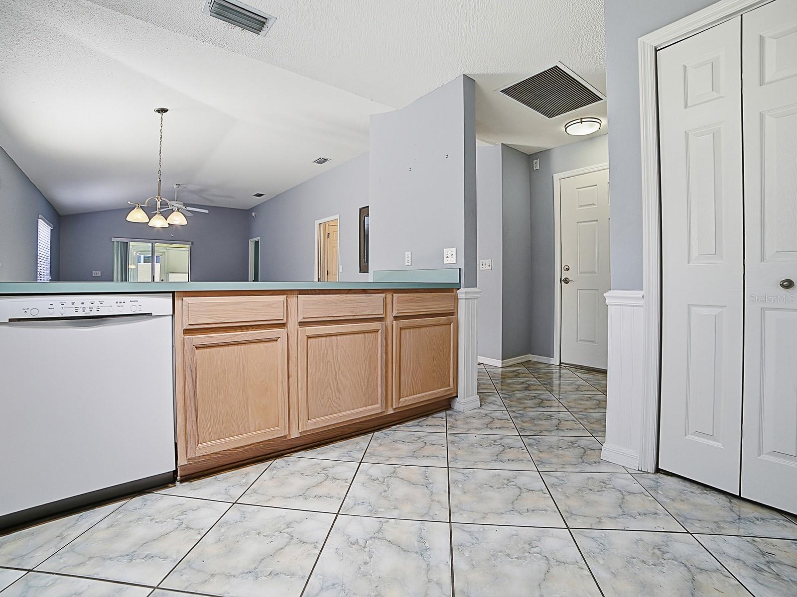 872 WINCHESTER CT, THE VILLAGES, FL, 32162