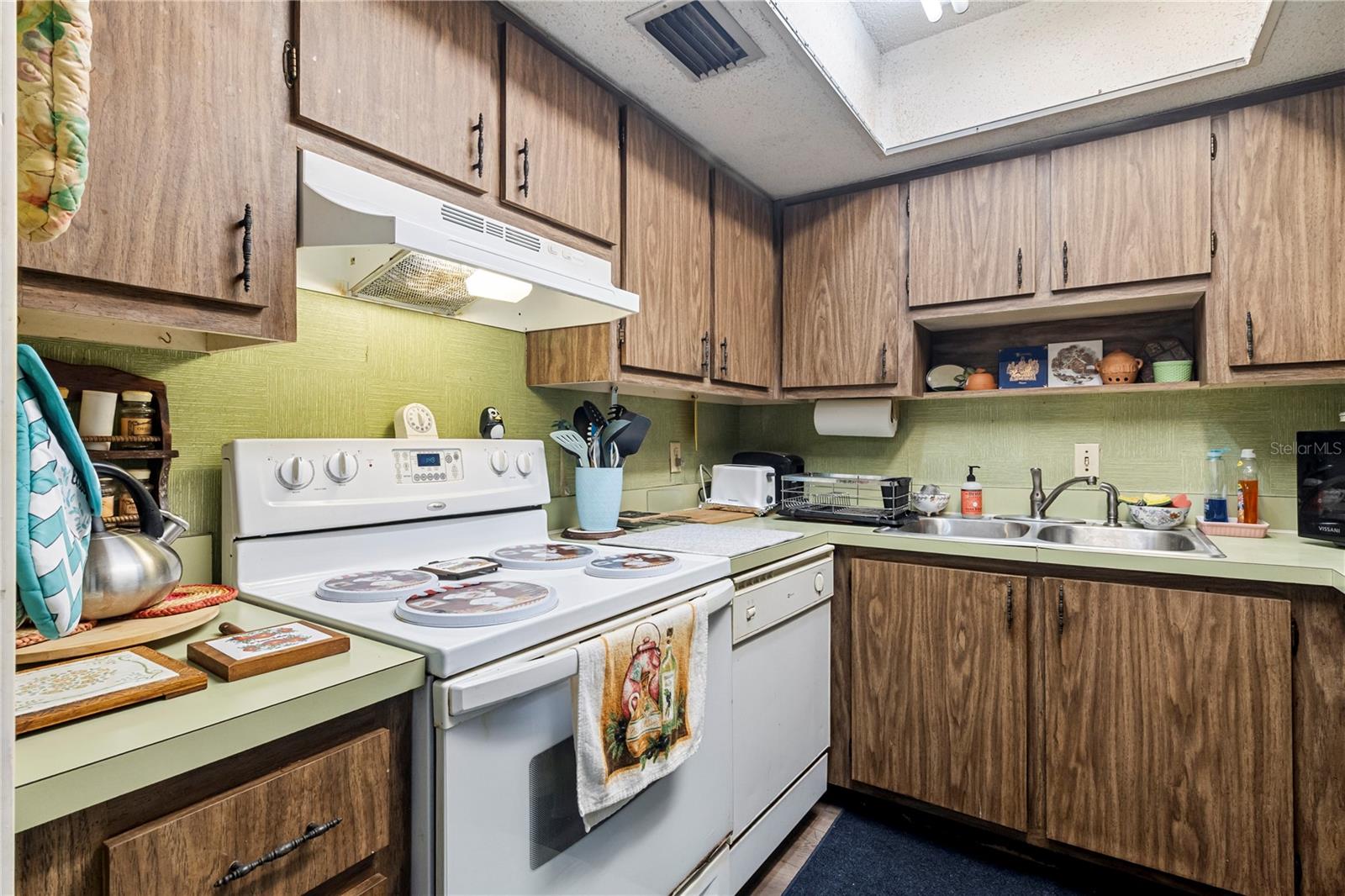 21280 BRINSON AVE #220, PORT CHARLOTTE, FL, 33952