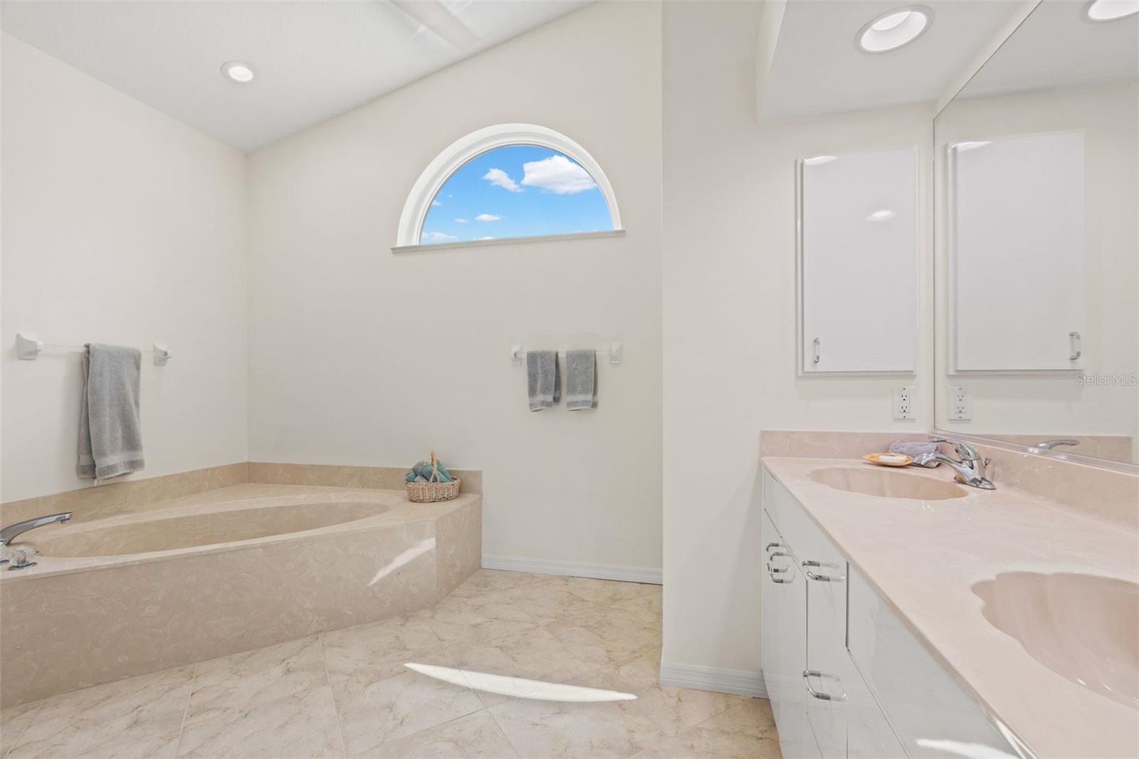 4442 HOLLYBROOK WAY, SARASOTA, FL, 34233
