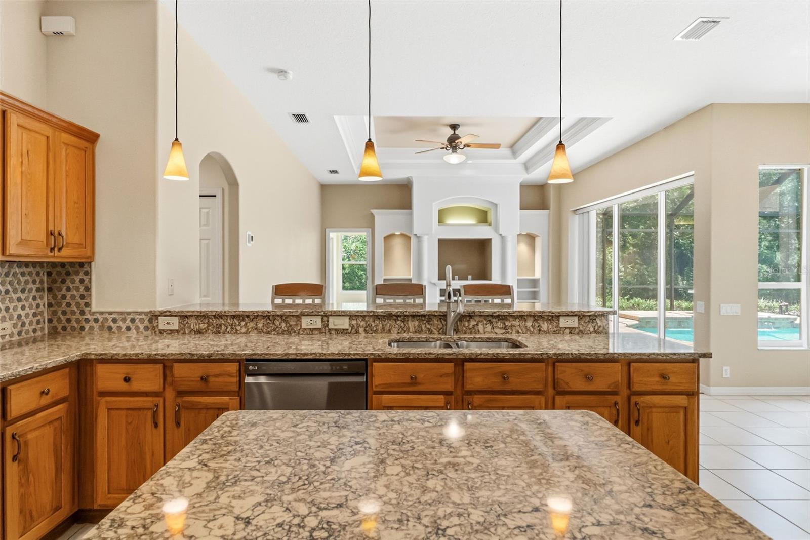 6263 AVENTURA DR, SARASOTA, FL, 34241