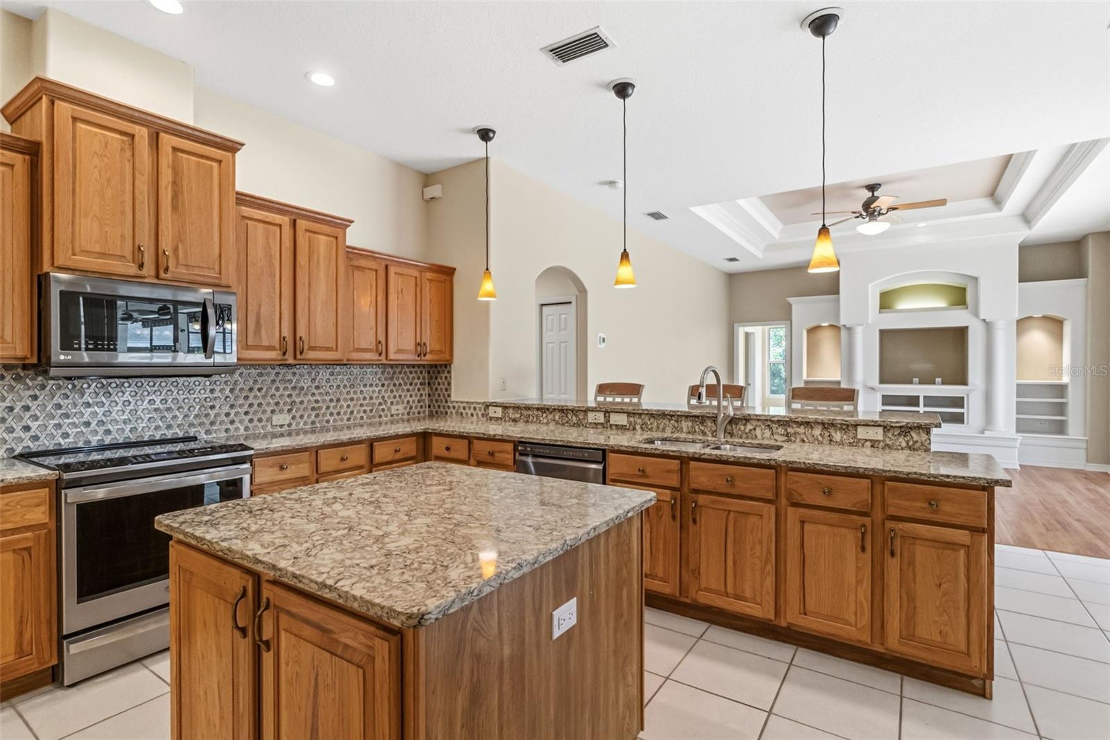 6263 AVENTURA DR, SARASOTA, FL, 34241