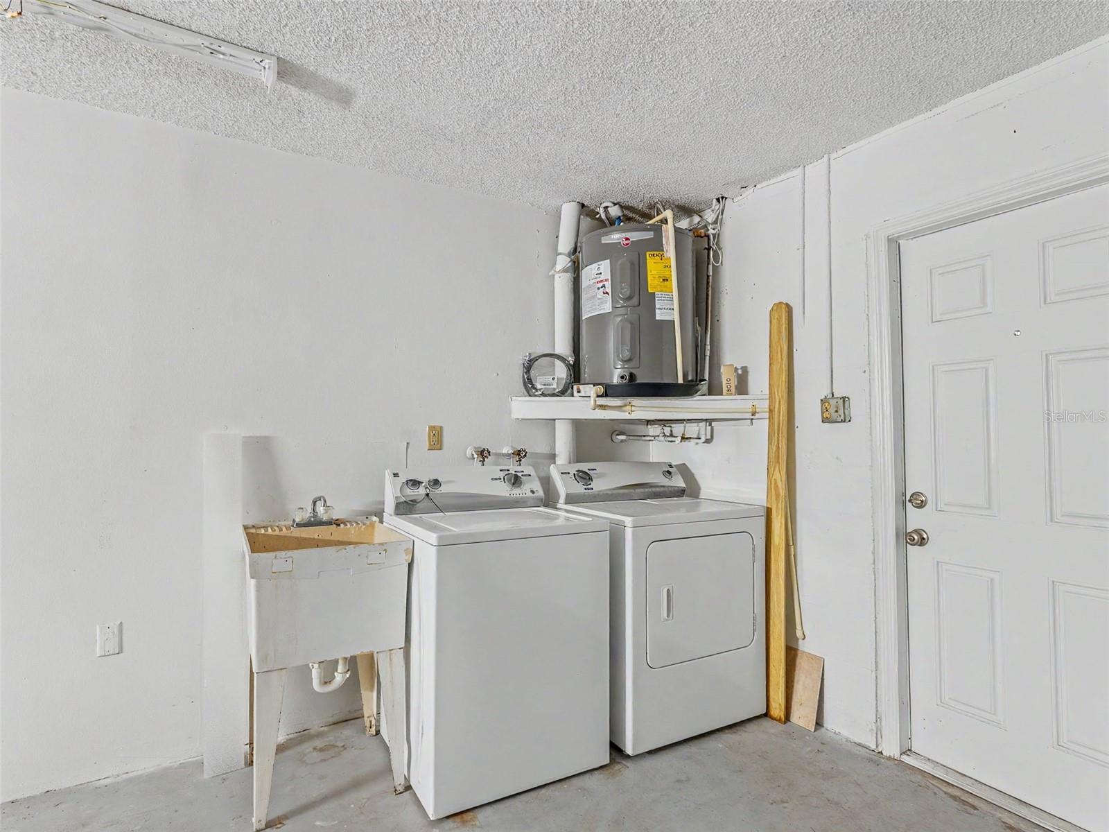 8048 BLUE FINCH WAY, NEW PORT RICHEY, FL, 34653