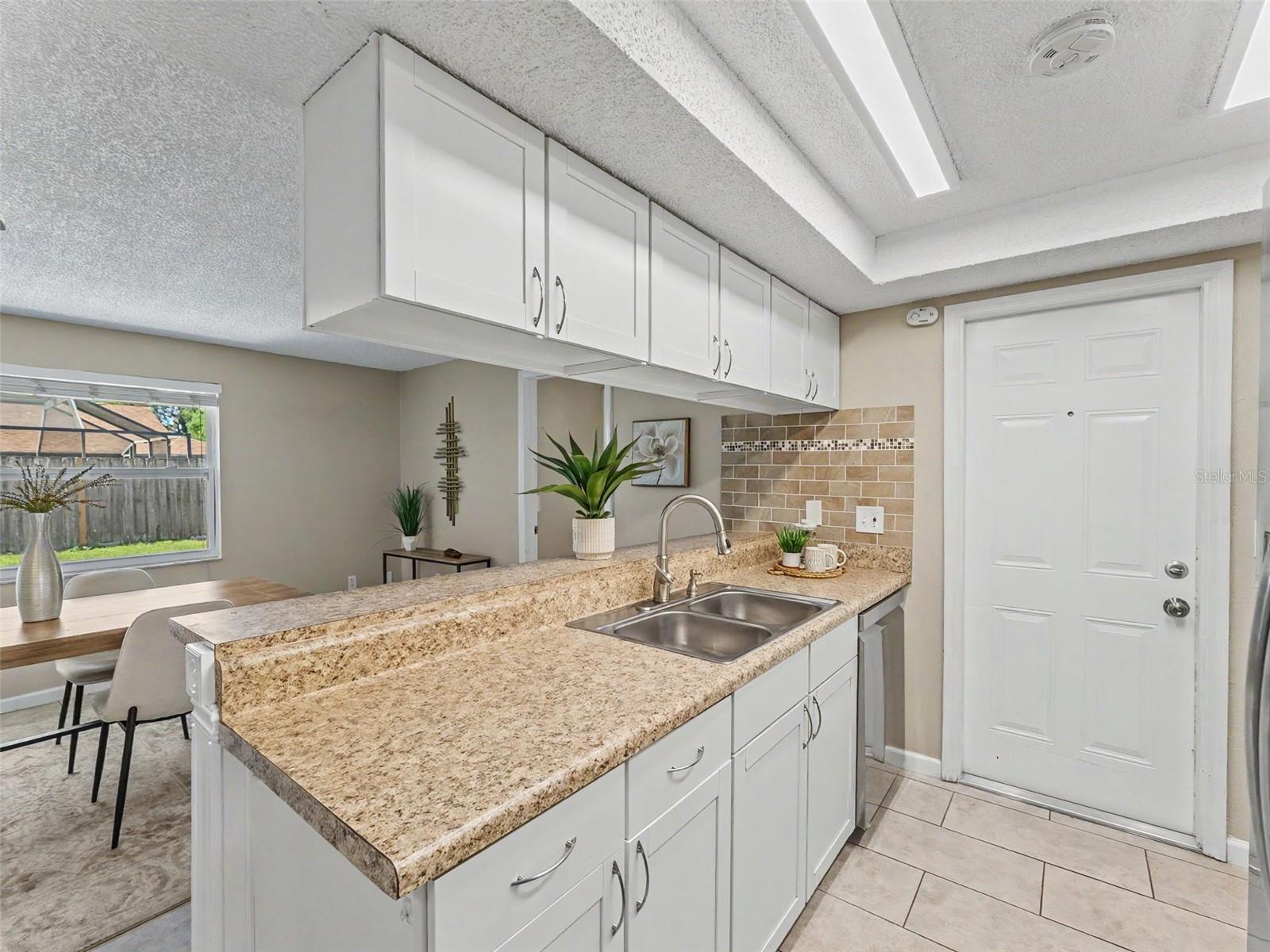 8048 BLUE FINCH WAY, NEW PORT RICHEY, FL, 34653