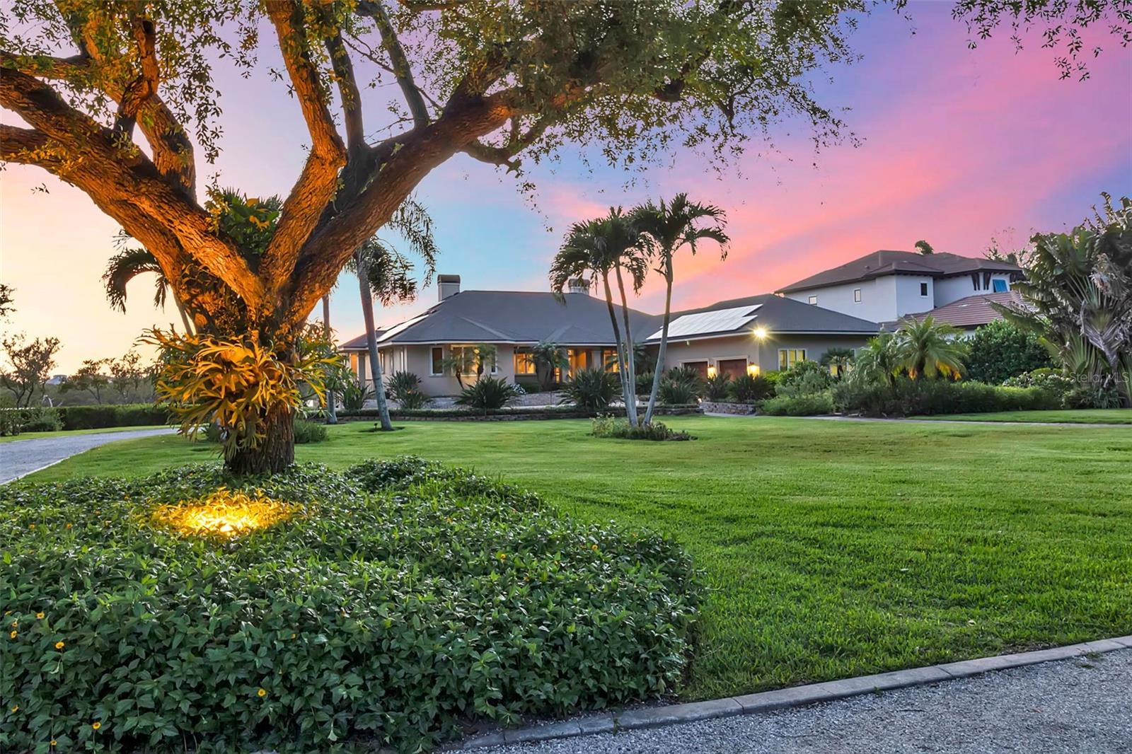 612 LAUREL RD W, NOKOMIS, FL, 34275