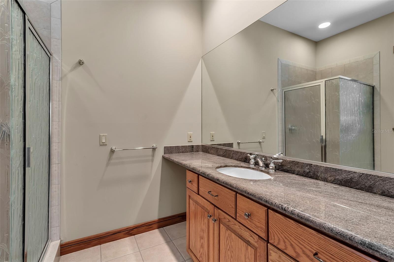 612 LAUREL RD W, NOKOMIS, FL, 34275