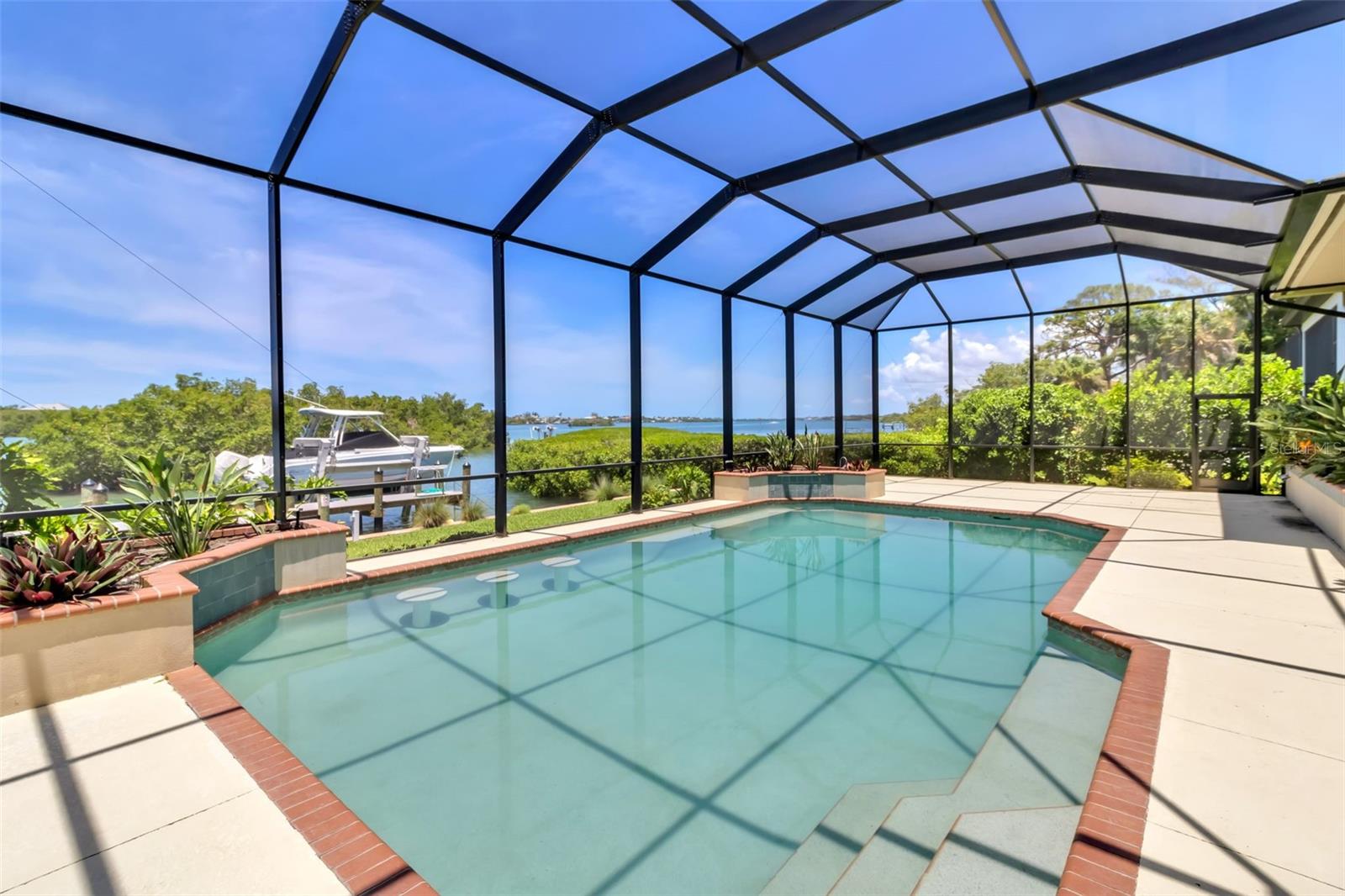 612 LAUREL RD W, NOKOMIS, FL, 34275