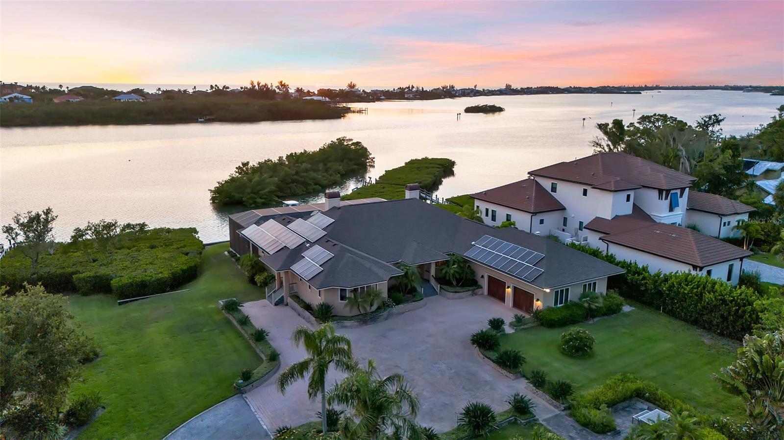 612 LAUREL RD W, NOKOMIS, FL, 34275