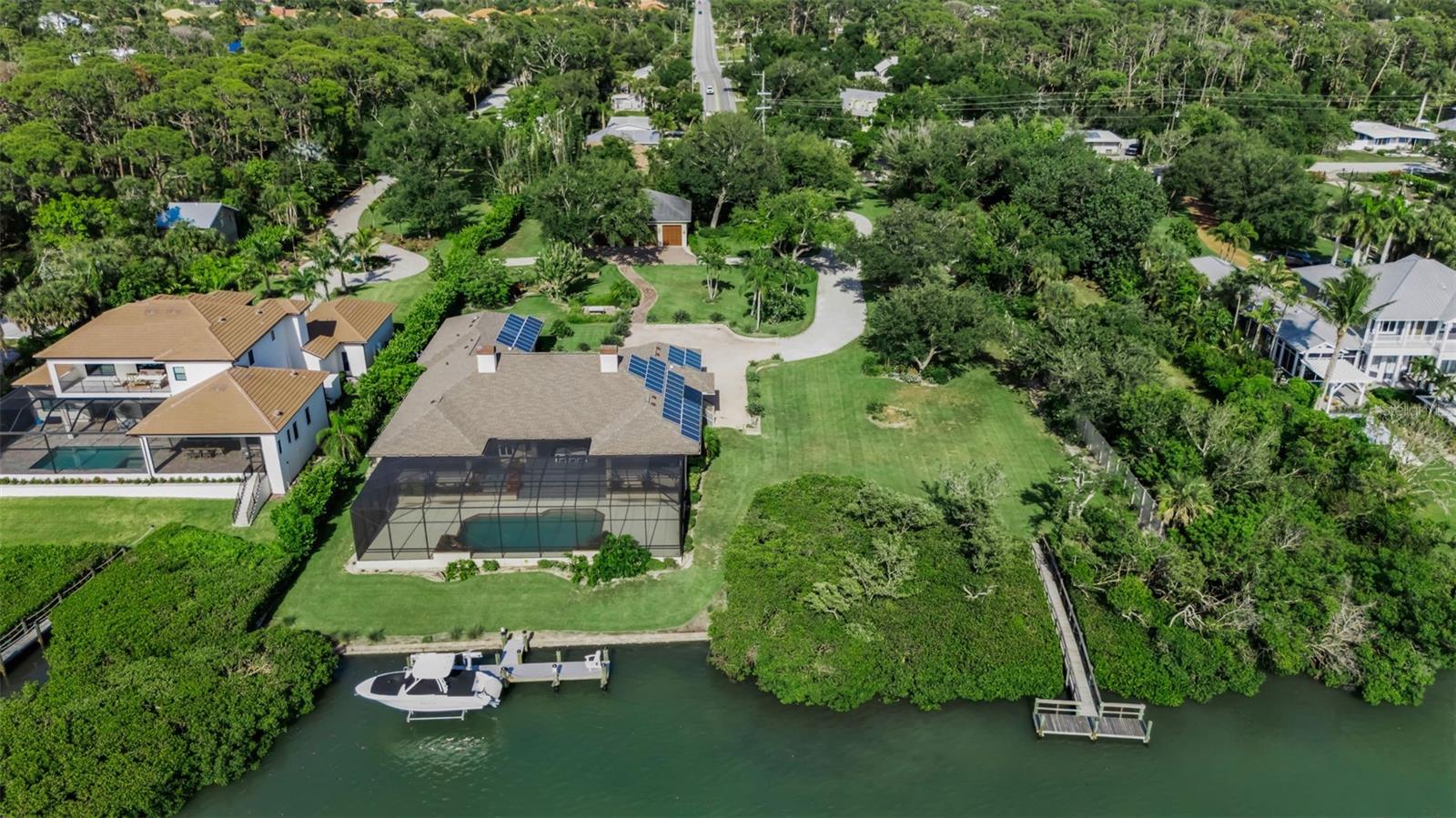 612 LAUREL RD W, NOKOMIS, FL, 34275