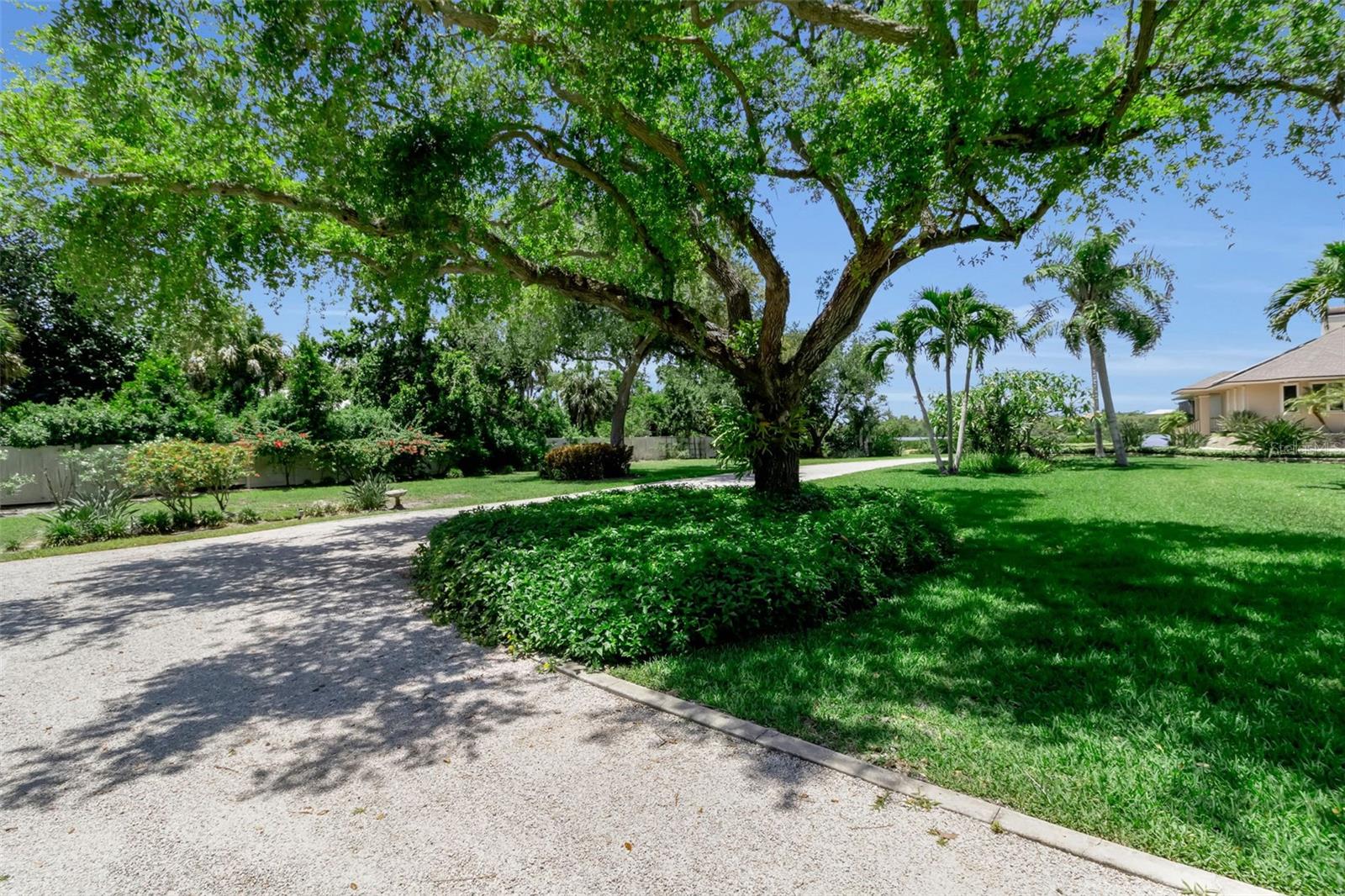 612 LAUREL RD W, NOKOMIS, FL, 34275