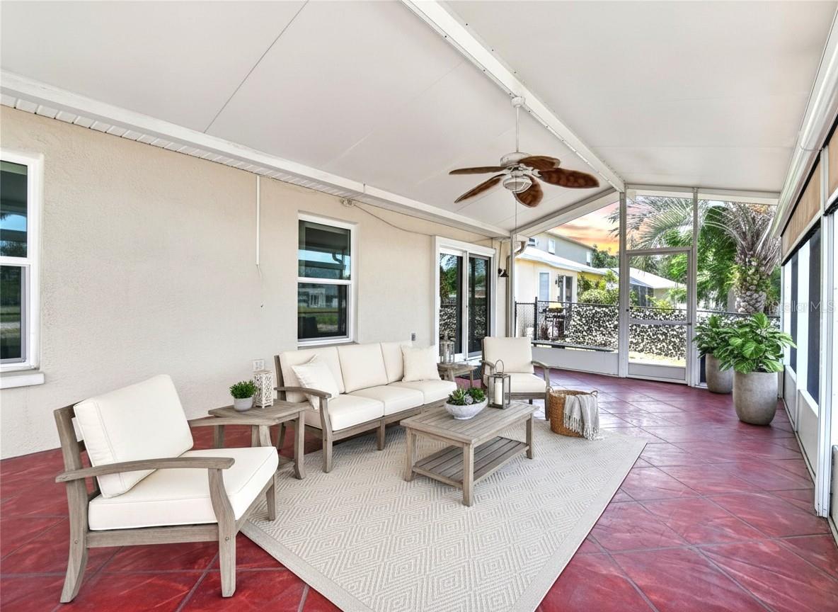 10617 NAVIGATION DR, RIVERVIEW, FL, 33579