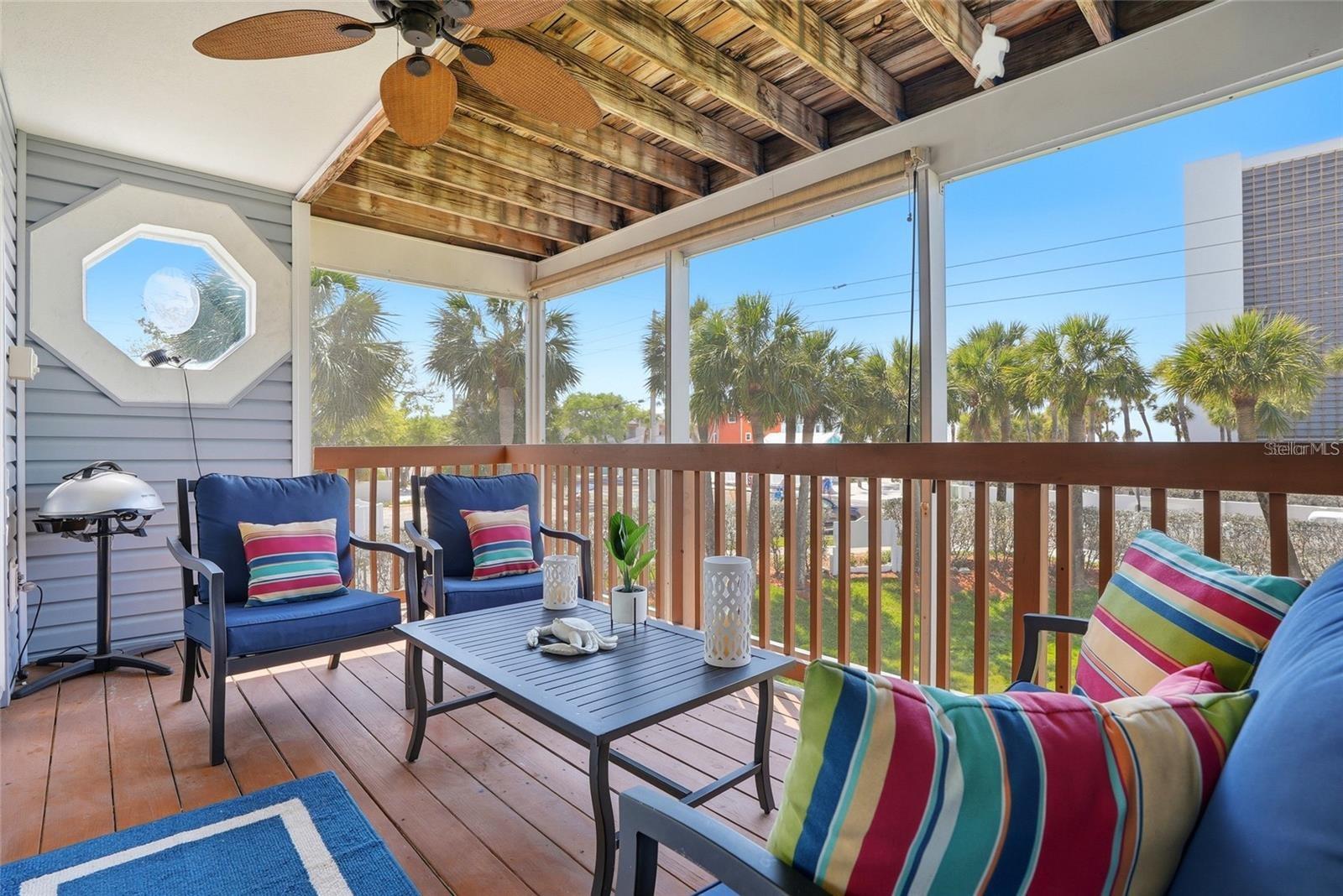 900 HARBOUR HOUSE DR, INDIAN ROCKS BEACH, FL, 33785