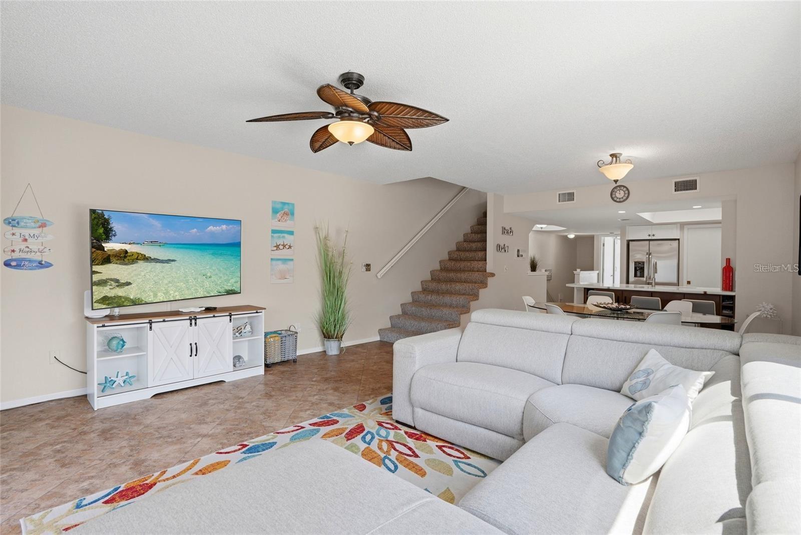 900 HARBOUR HOUSE DR, INDIAN ROCKS BEACH, FL, 33785