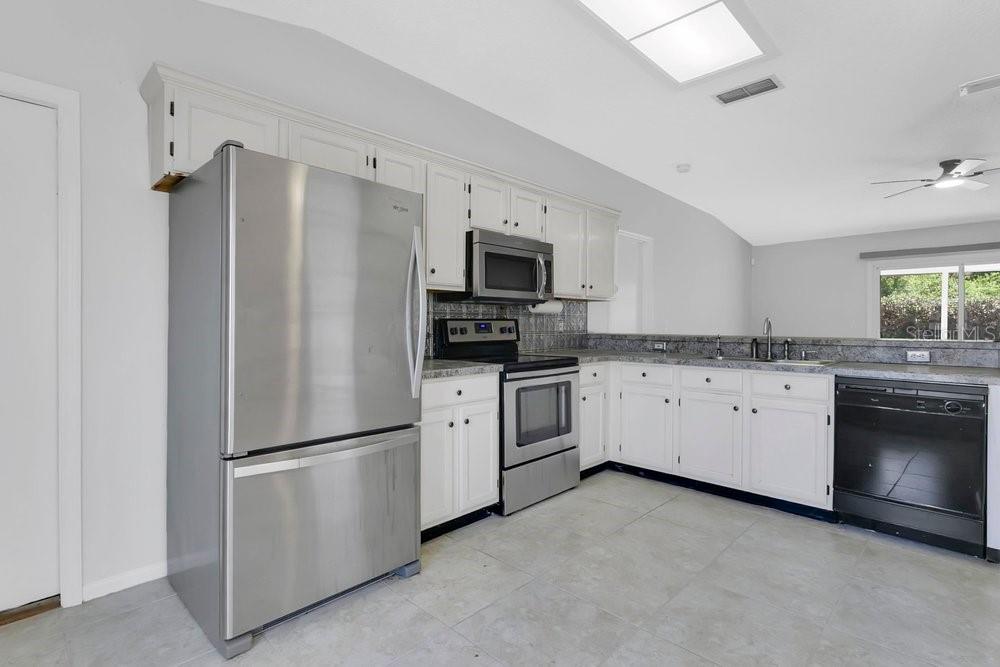 1181 JESSAMINE LAKE CT, ORLANDO, FL, 32839