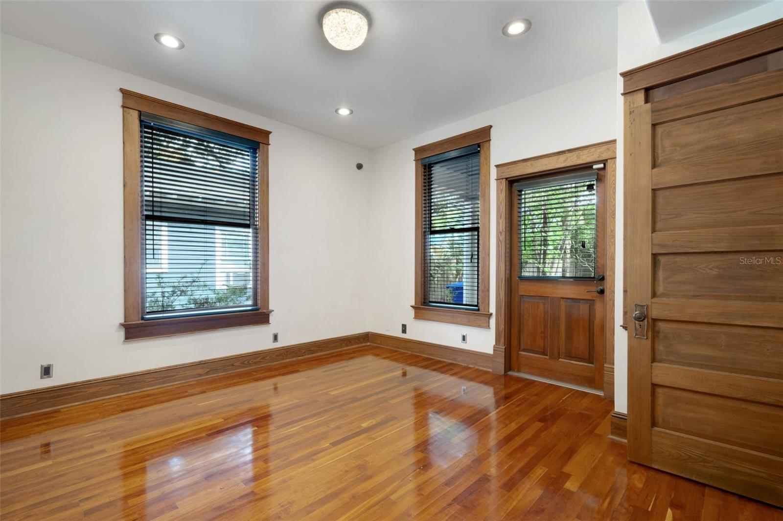716 E LIME ST, LAKELAND, FL, 33801