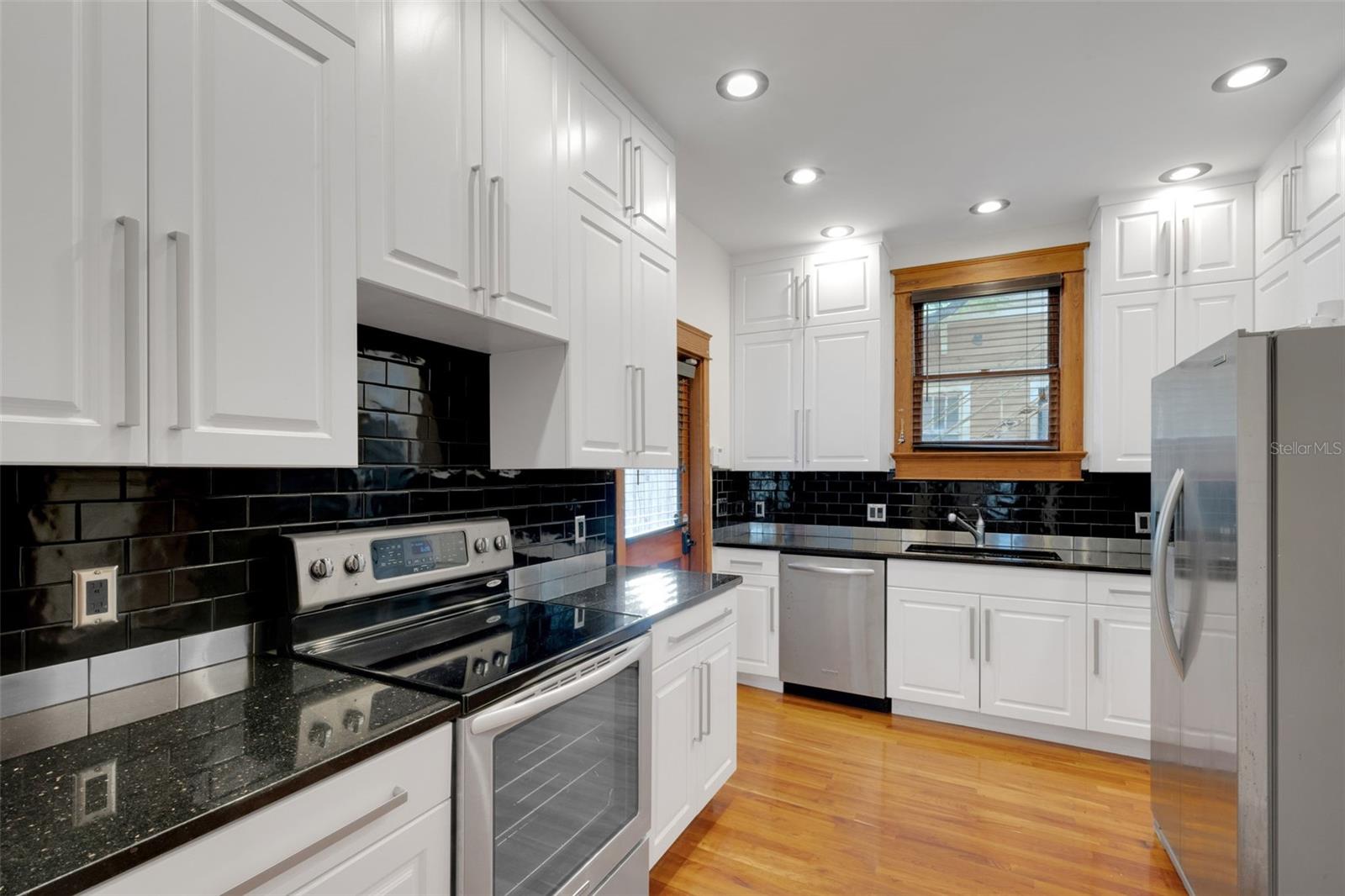 716 E LIME ST, LAKELAND, FL, 33801