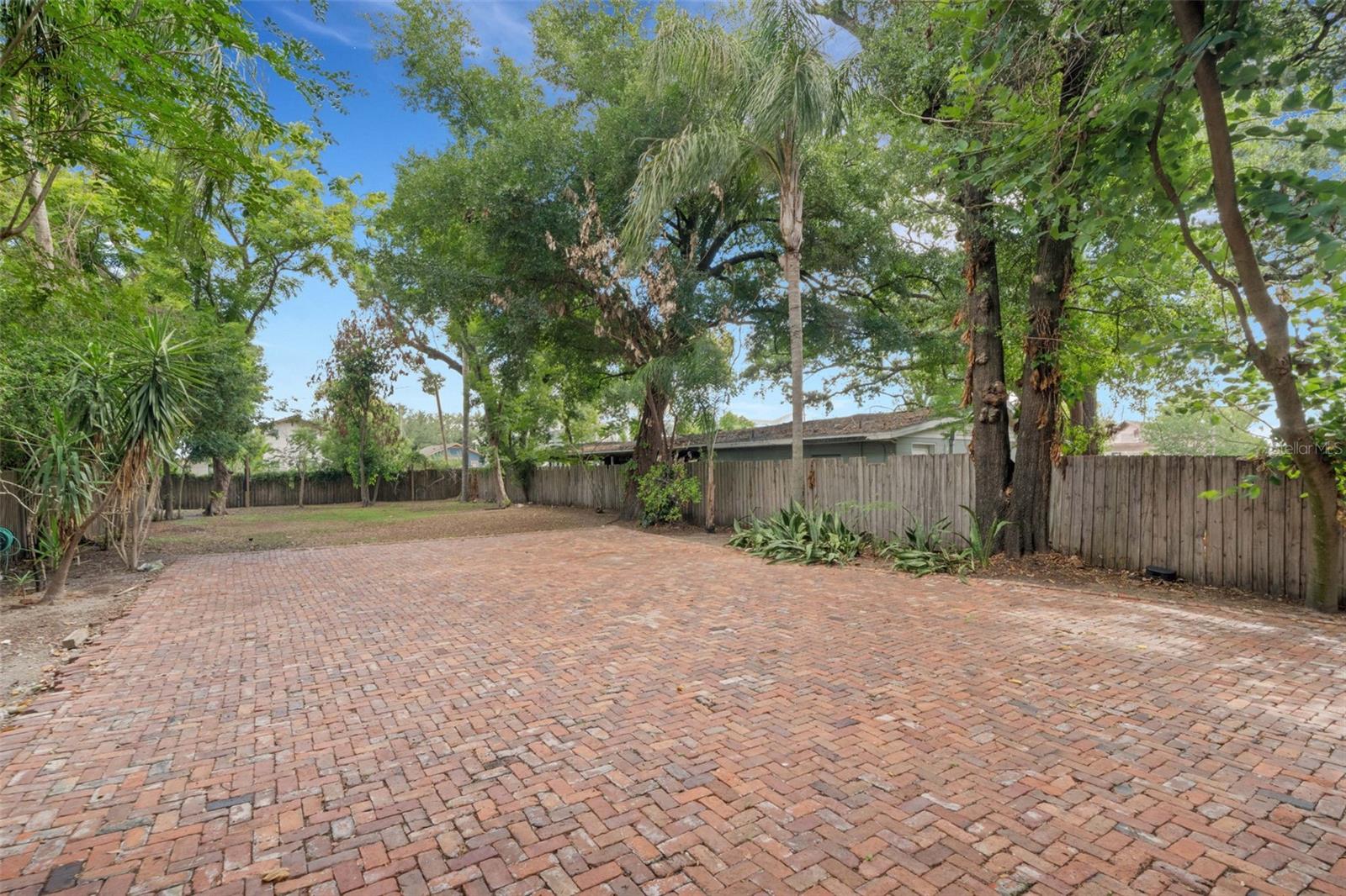 716 E LIME ST, LAKELAND, FL, 33801