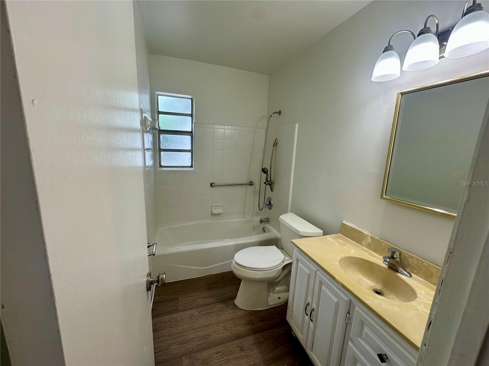 2146 AARON AVE, ORLANDO, FL, 32811