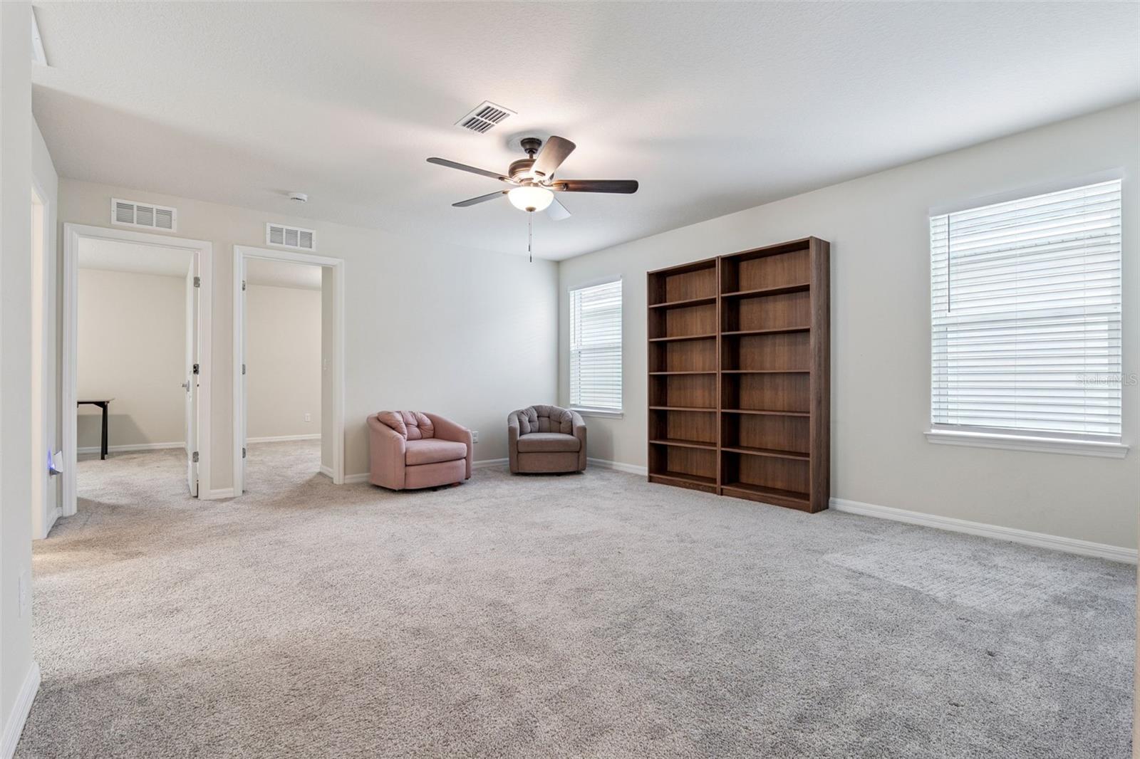 4062 FEATHER TREE DR, APOPKA, FL, 32712