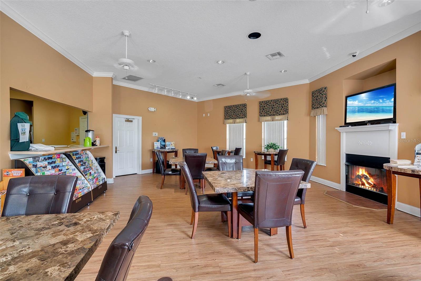 8498 CRYSTAL COVE LOOP, KISSIMMEE, FL, 34747