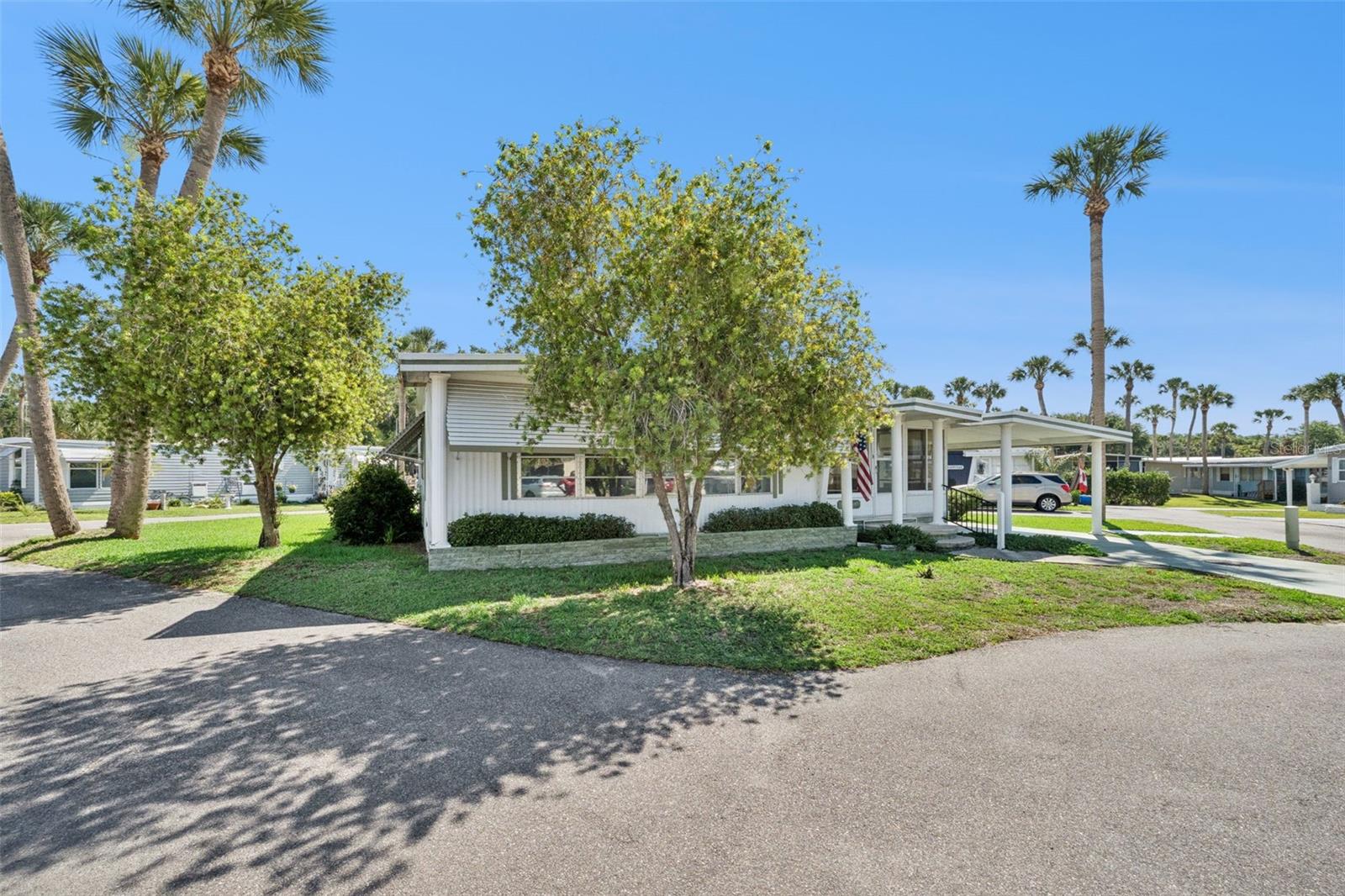 43 SABAL PALM CIR, EUSTIS, FL, 32726