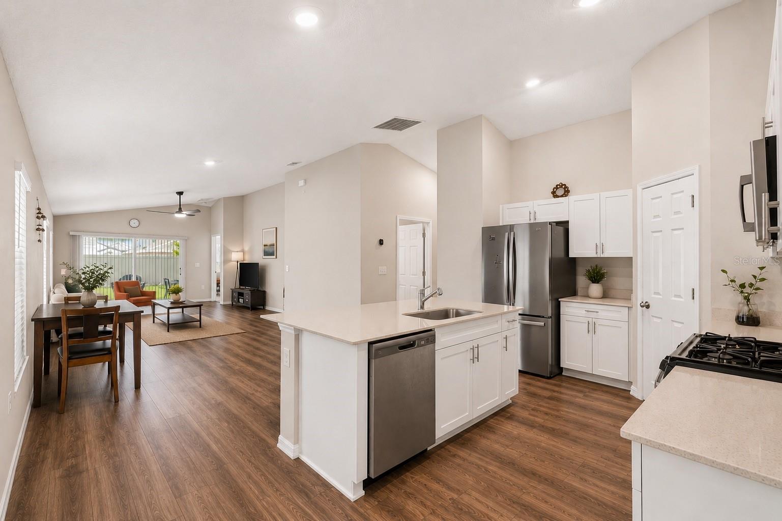 14919 STERLING SPUR AVE, LITHIA, FL, 33547