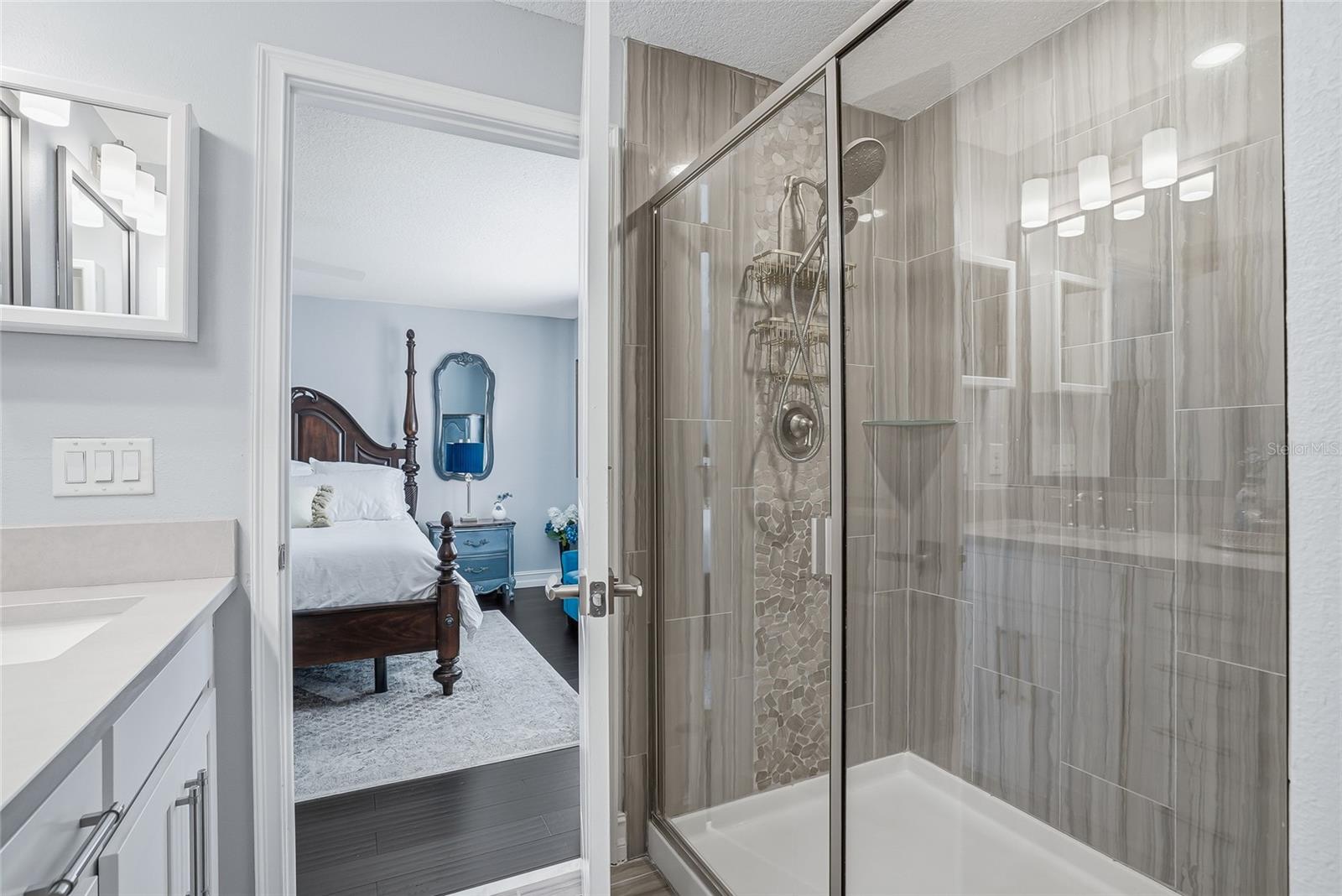 4931 W PAUL AVE #2, TAMPA, FL, 33611