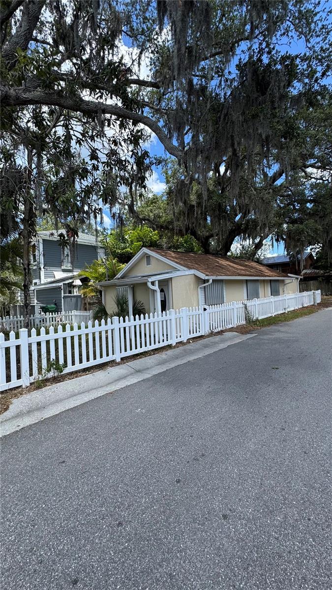 432 TAMPA RD, PALM HARBOR, FL, 34683
