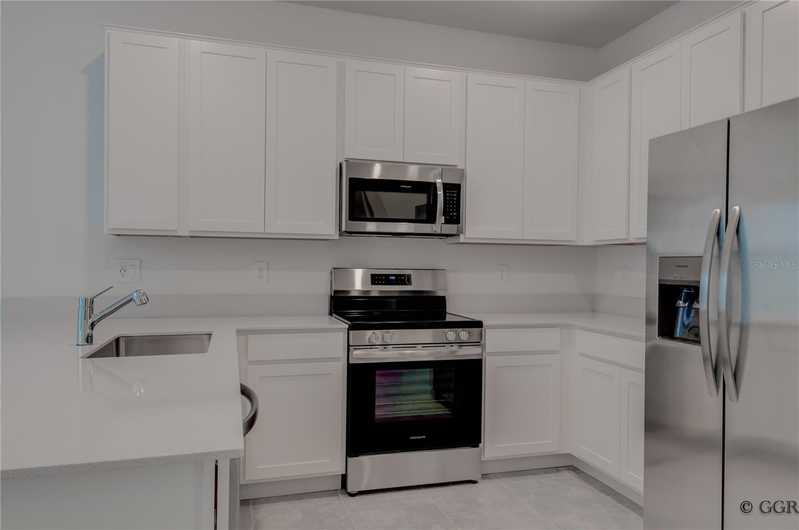 3243 LAURENT LOOP, DAVENPORT, FL, 33837