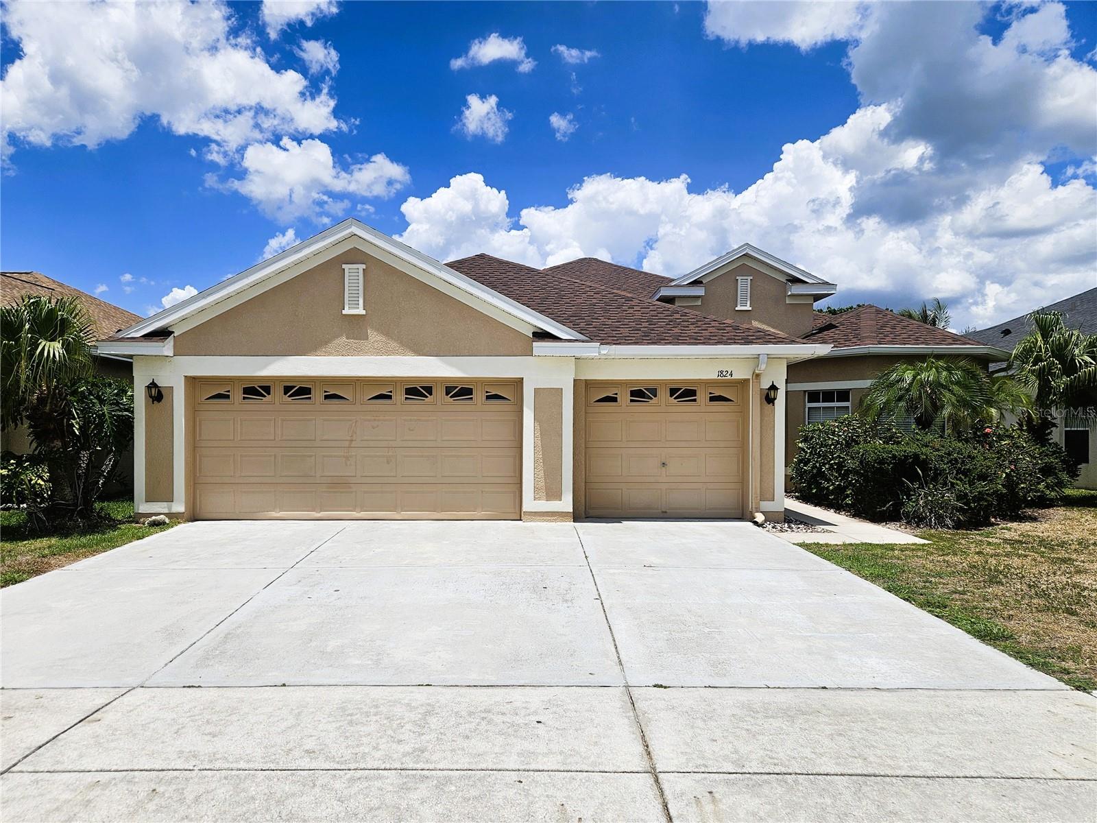 1824 MIRA LAGO CIR, RUSKIN, FL, 33570