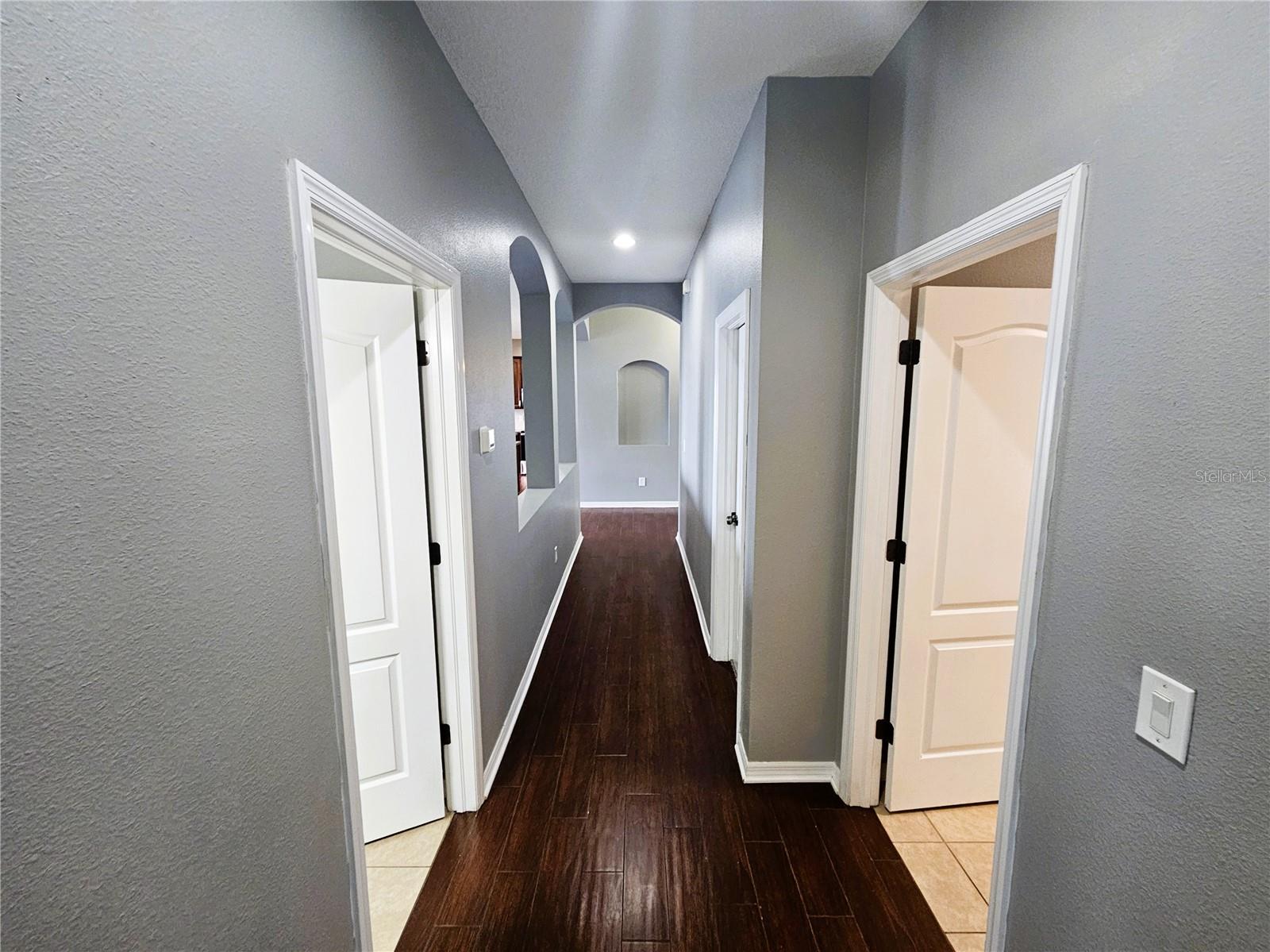 1824 MIRA LAGO CIR, RUSKIN, FL, 33570
