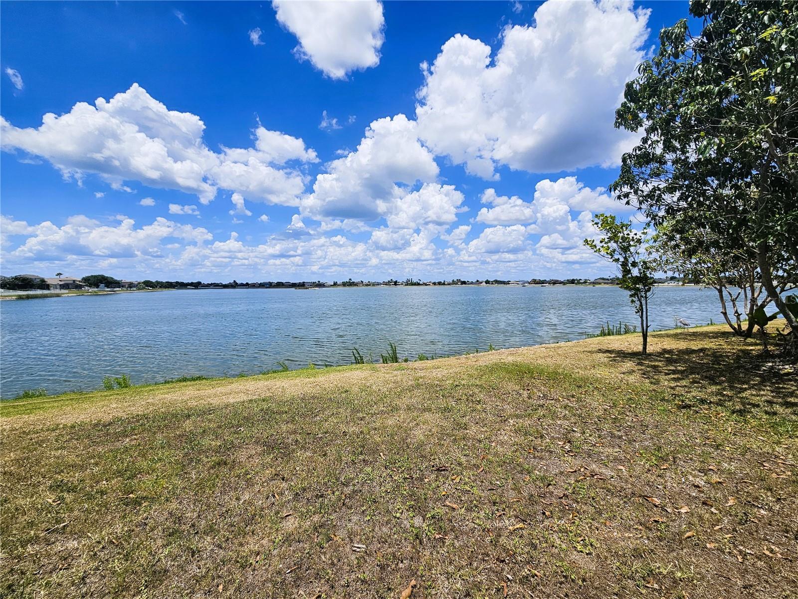 1824 MIRA LAGO CIR, RUSKIN, FL, 33570