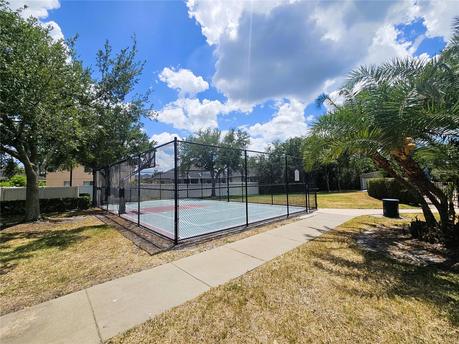 1824 MIRA LAGO CIR, RUSKIN, FL, 33570