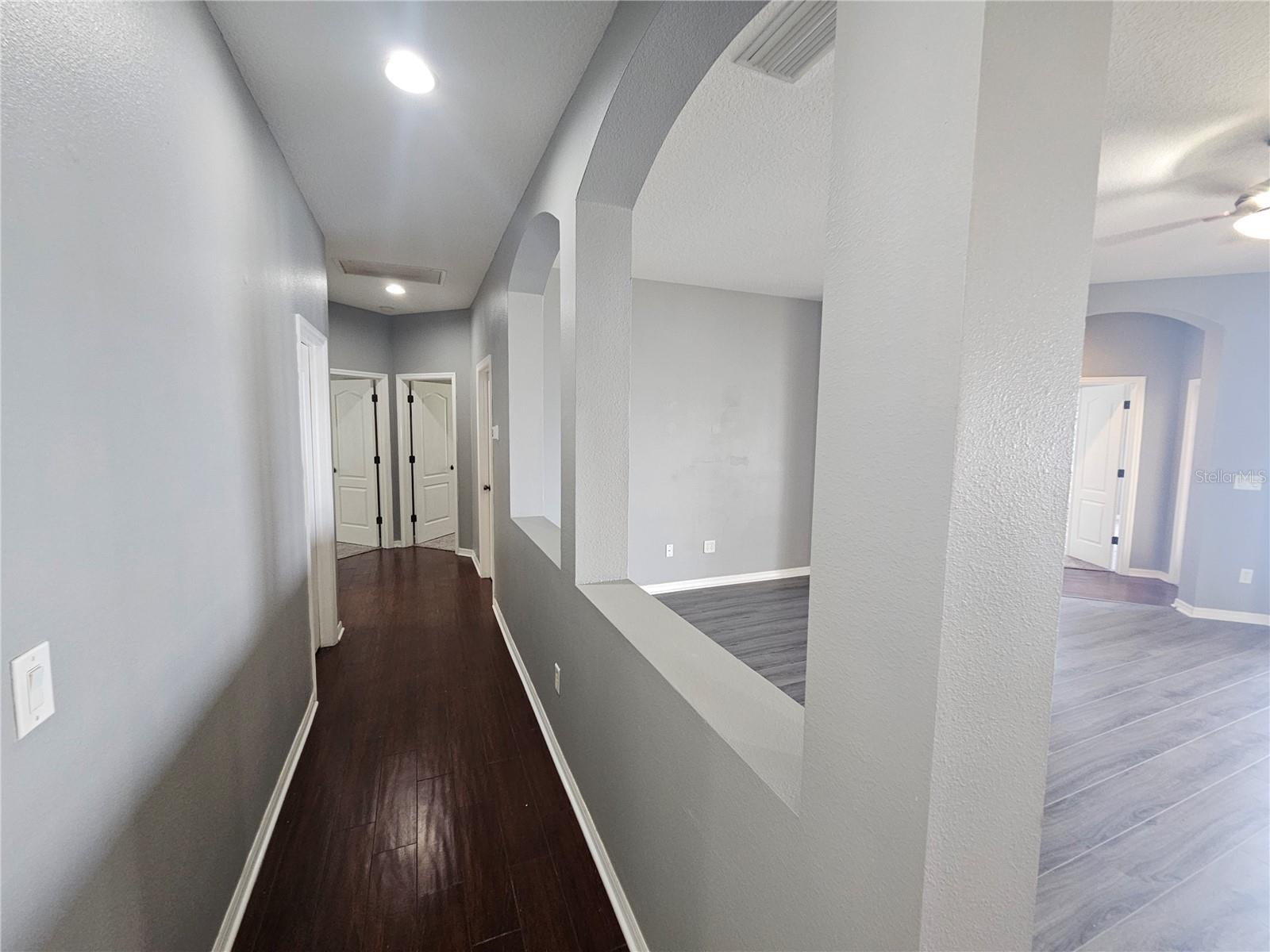 1824 MIRA LAGO CIR, RUSKIN, FL, 33570