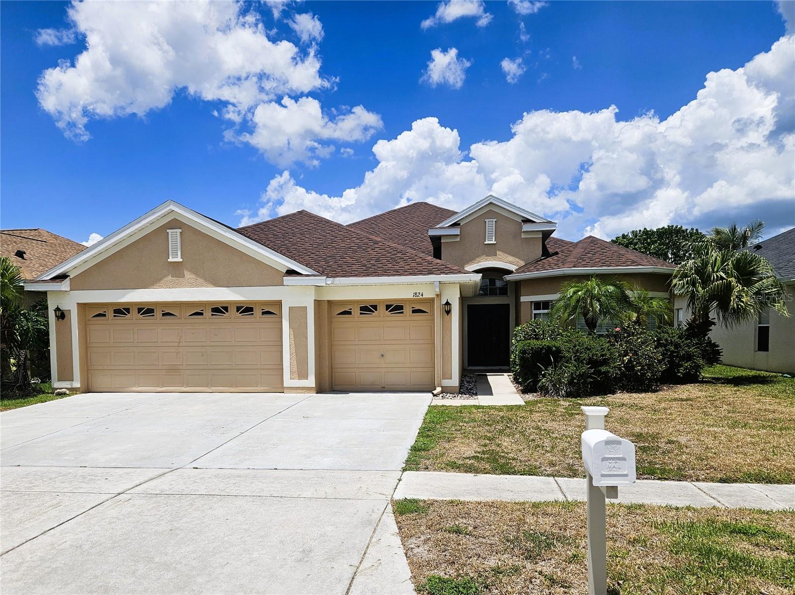 1824 MIRA LAGO CIR, RUSKIN, FL, 33570