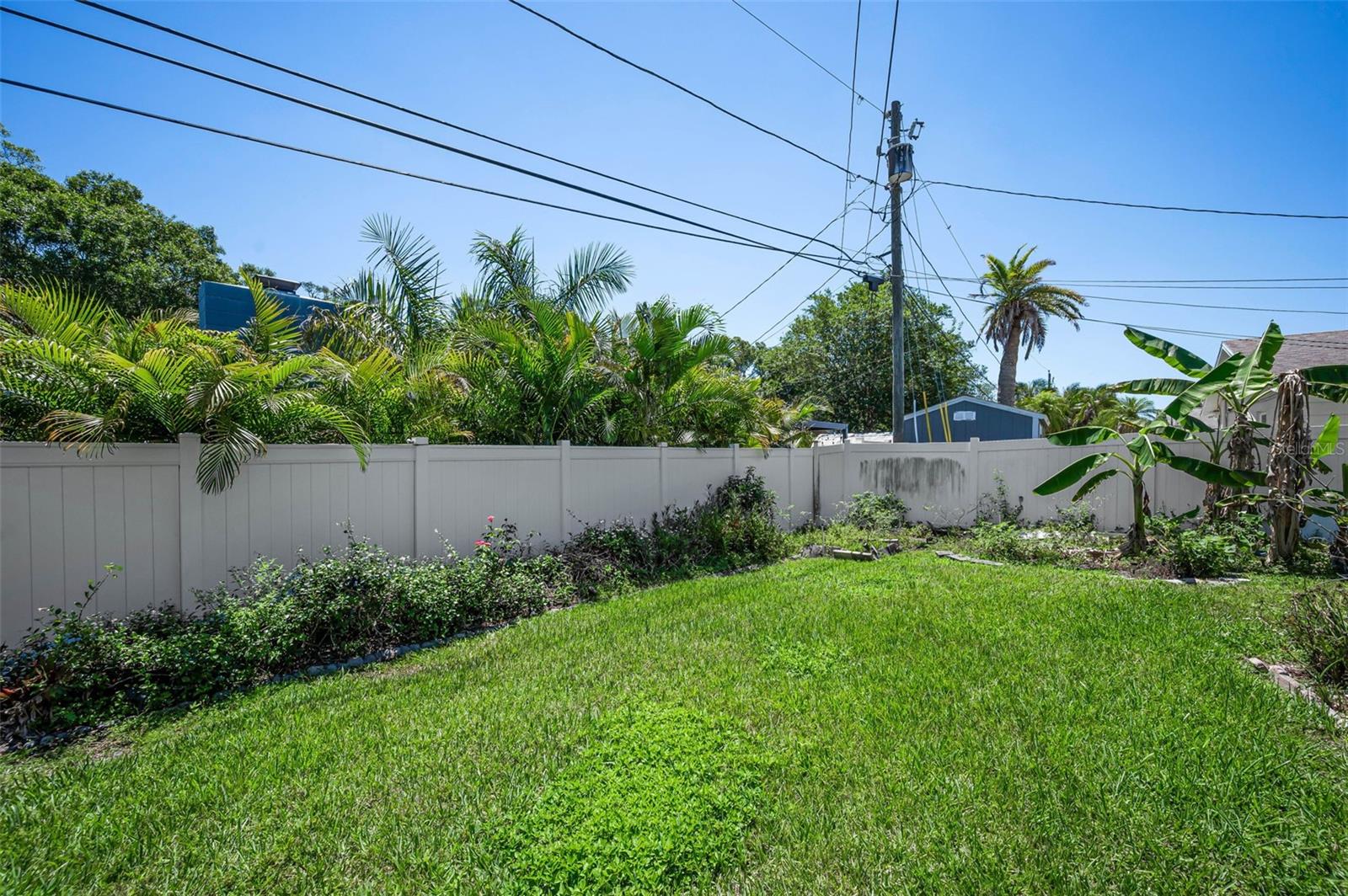 9083 BRIARWOOD DR, SEMINOLE, FL, 33772