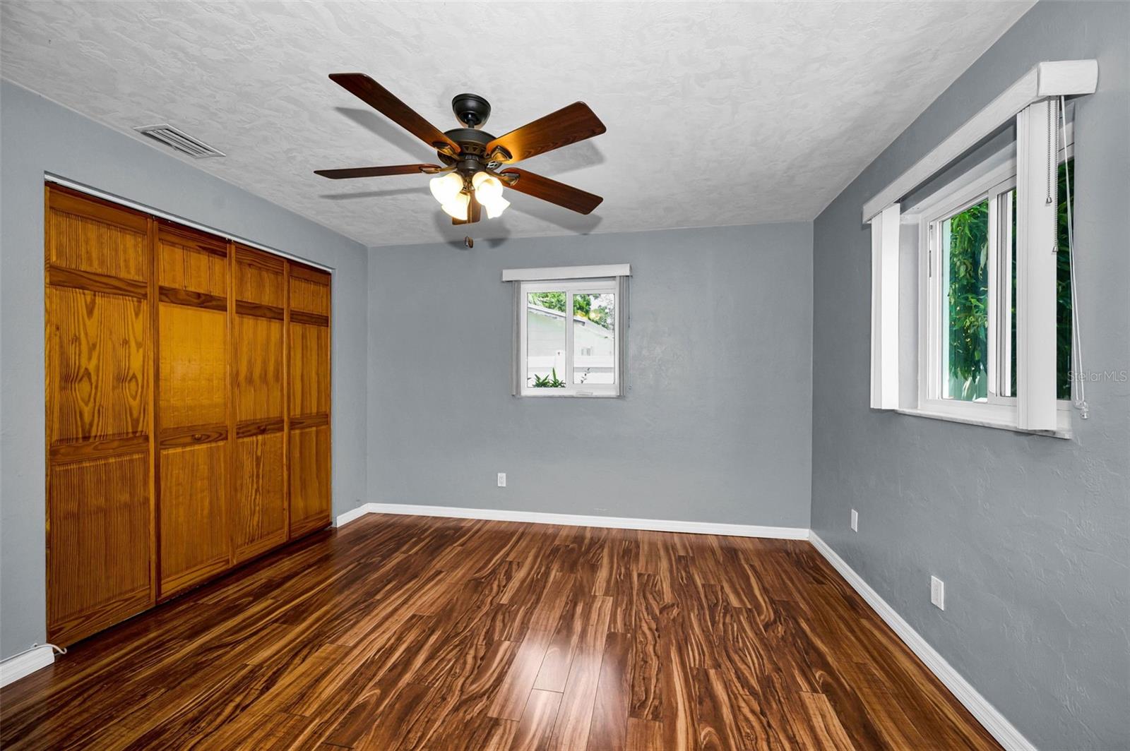 9083 BRIARWOOD DR, SEMINOLE, FL, 33772