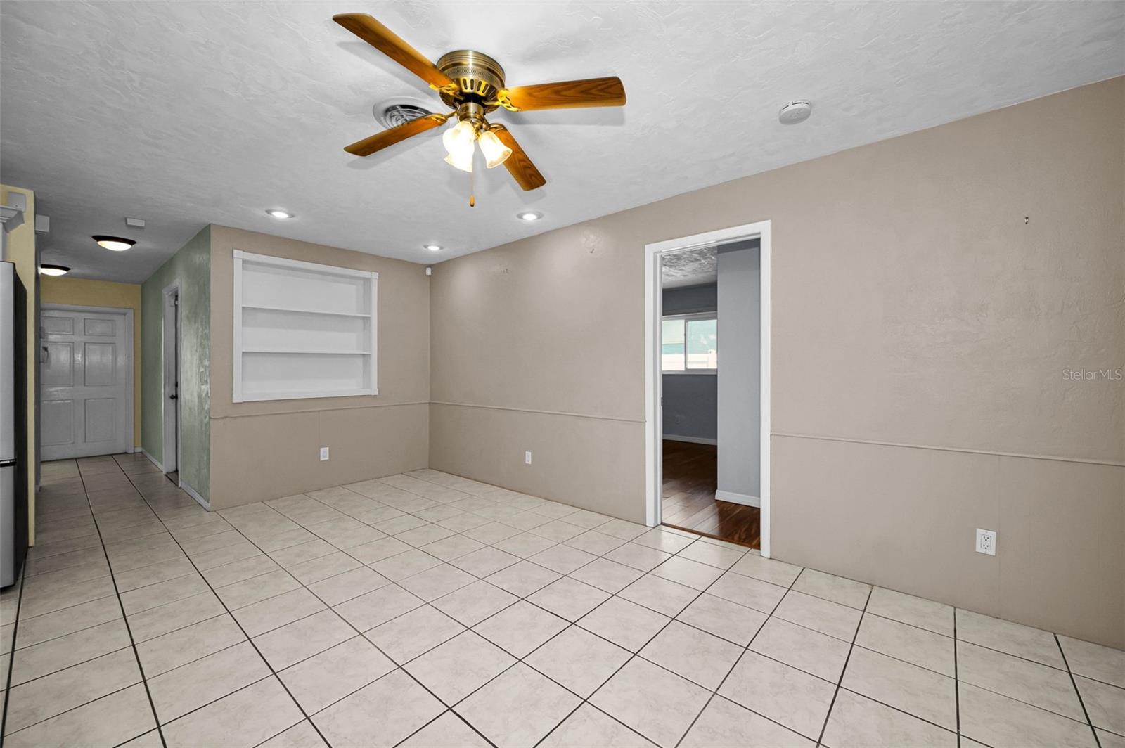 9083 BRIARWOOD DR, SEMINOLE, FL, 33772