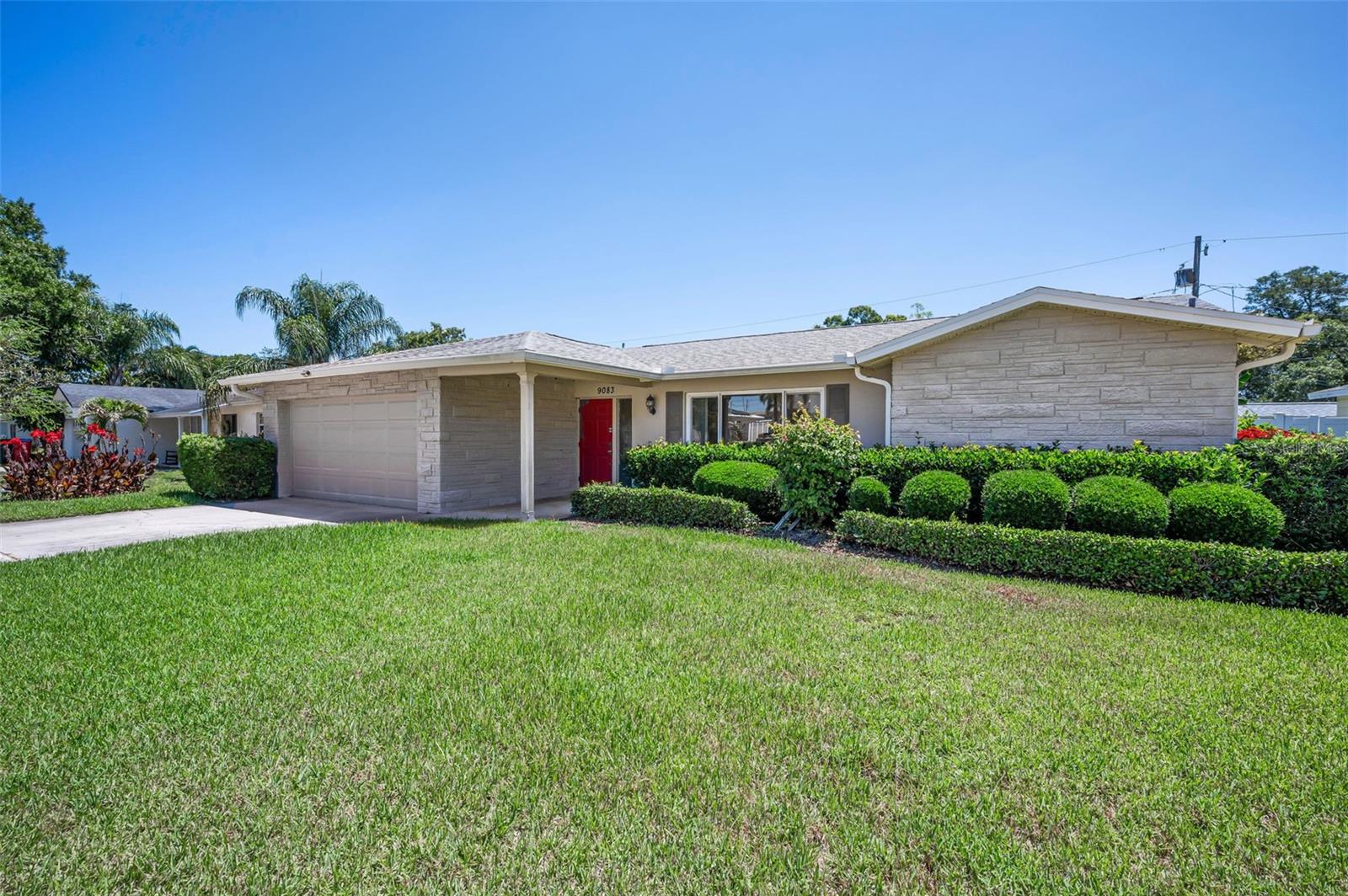 9083 BRIARWOOD DR, SEMINOLE, FL, 33772