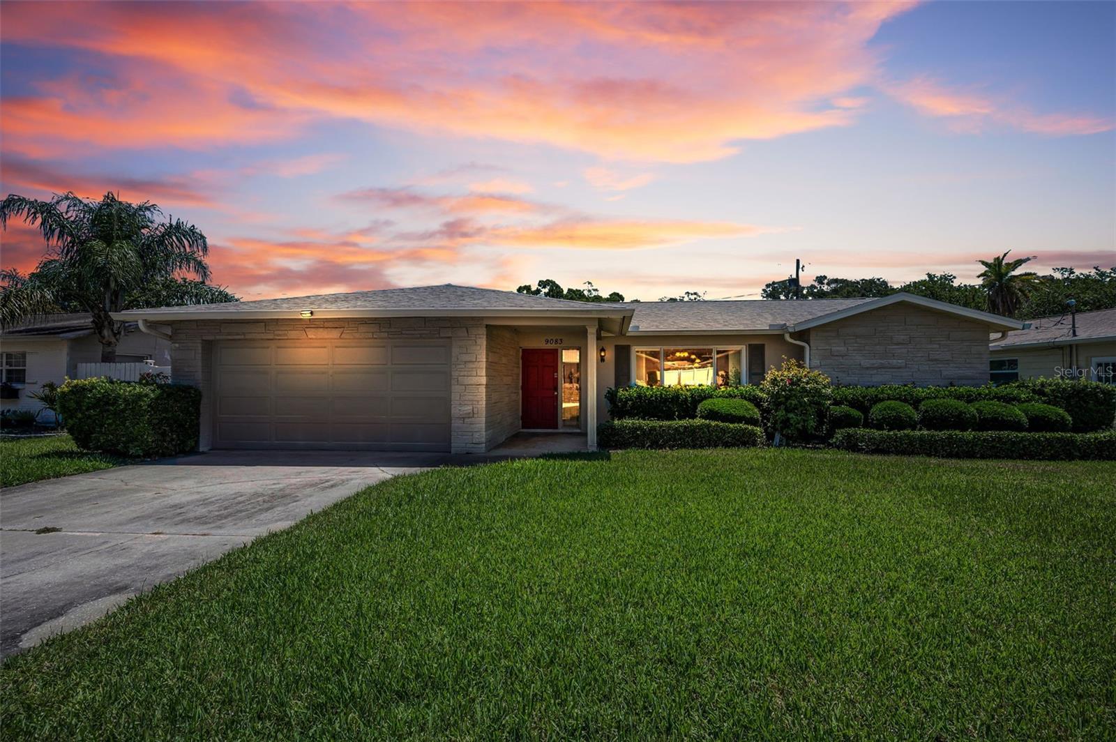 9083 BRIARWOOD DR, SEMINOLE, FL, 33772