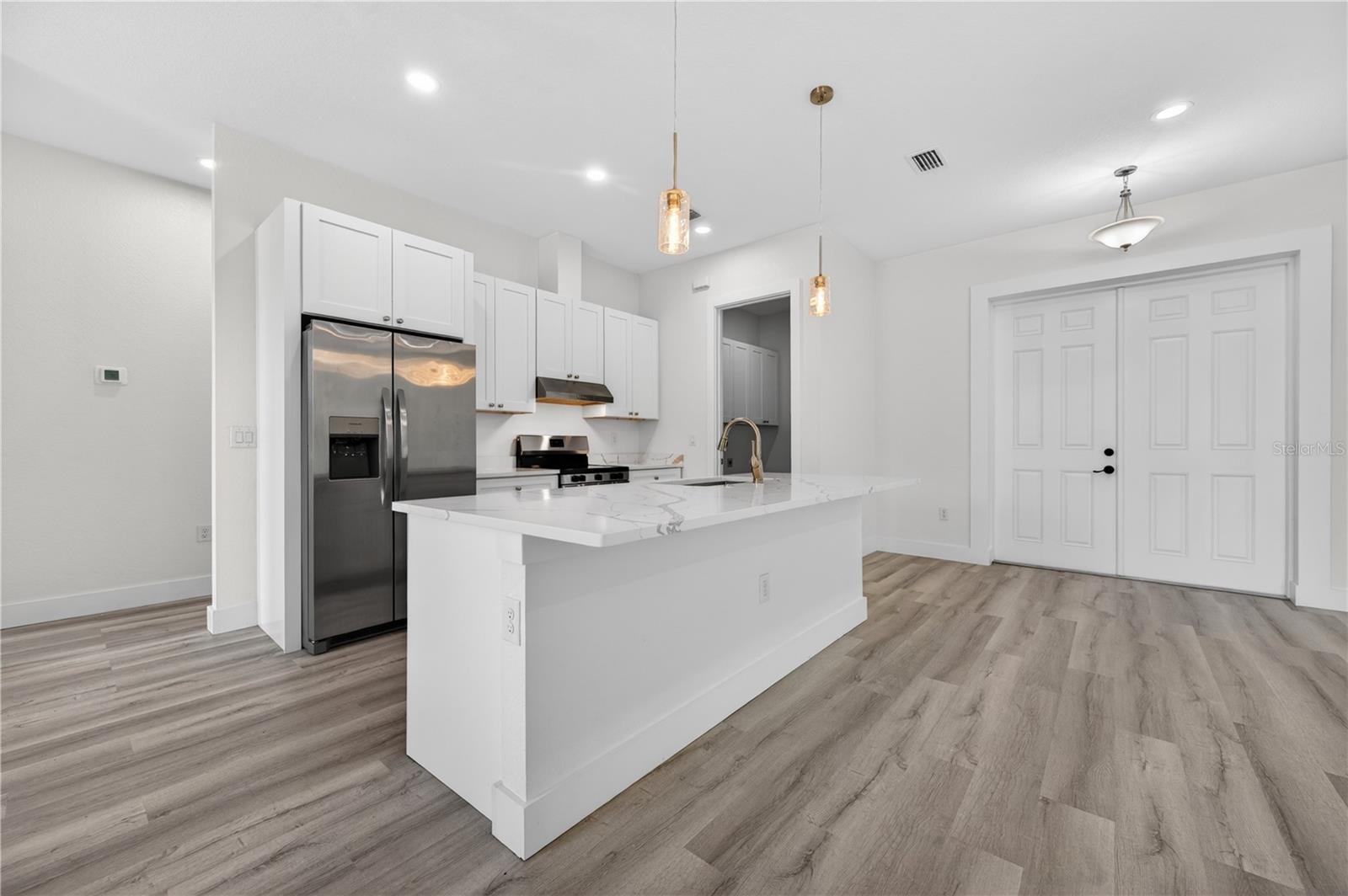 12462 DEEPWOODS AVE, PORT CHARLOTTE, FL, 33981