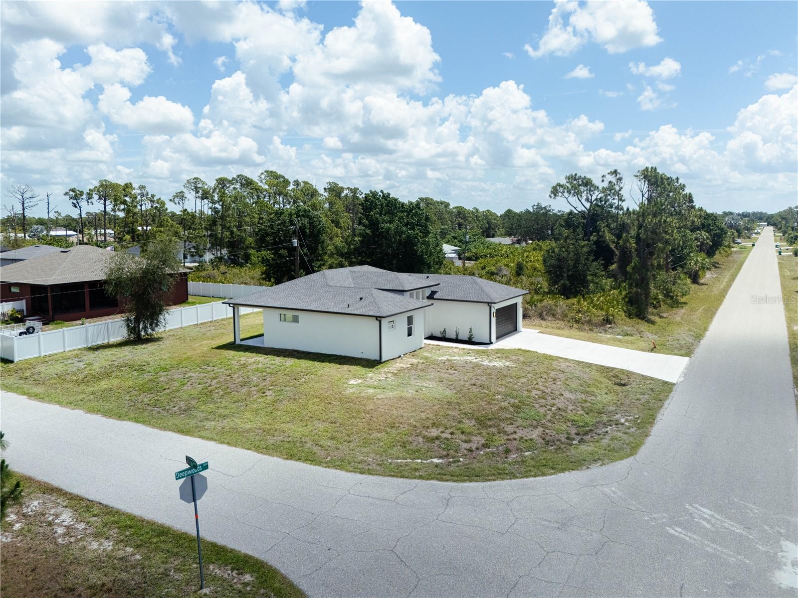 12462 DEEPWOODS AVE, PORT CHARLOTTE, FL, 33981
